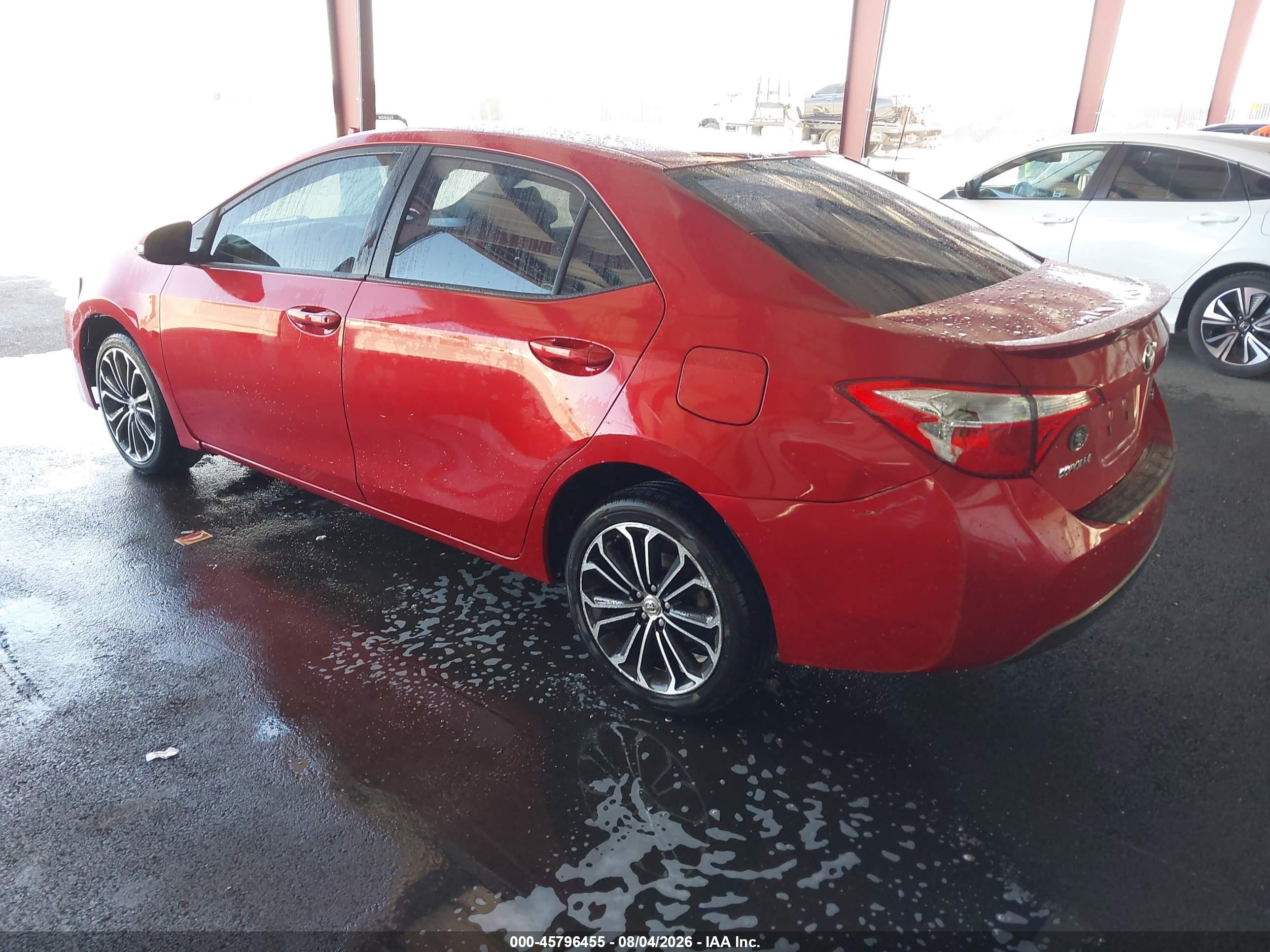 2014 Toyota Corolla S Plus Red vin: 5YFBURHE7EP079309