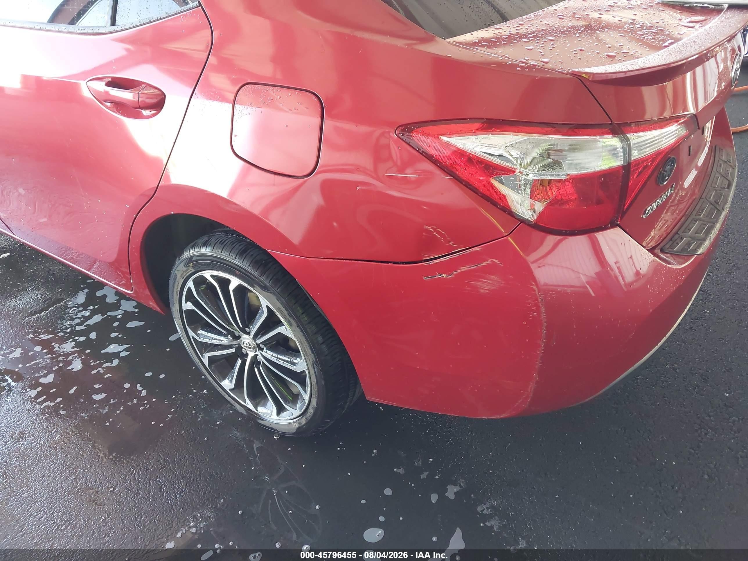 2014 Toyota Corolla S Plus Red vin: 5YFBURHE7EP079309