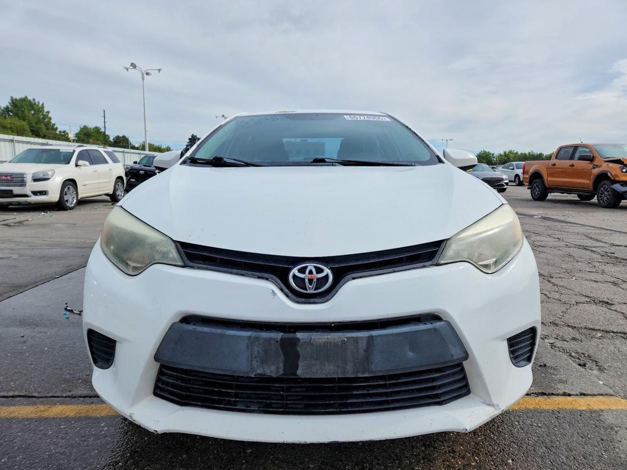 2014 Toyota Corolla L Белый vin: 5YFBURHE7EP088625