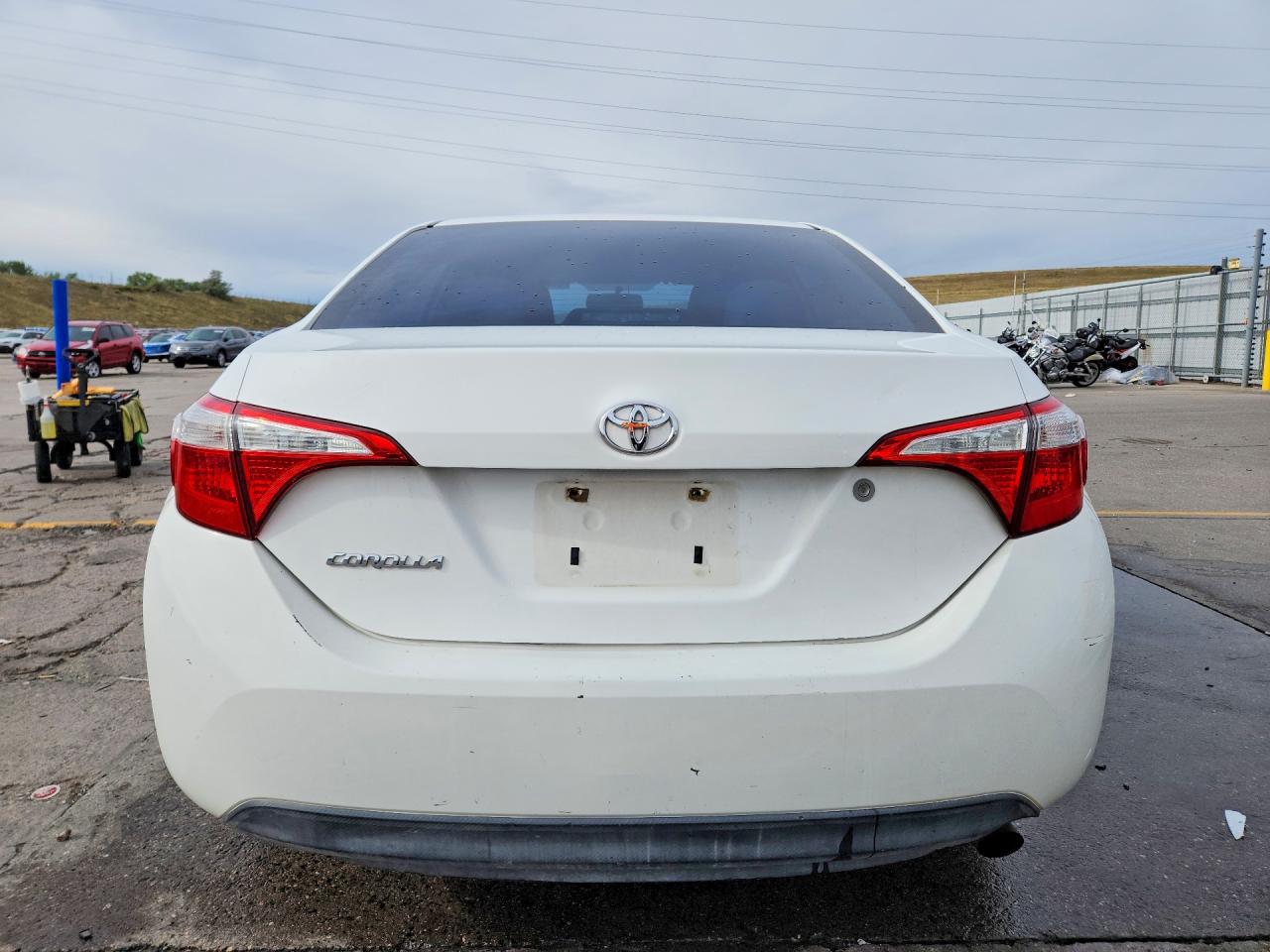 2014 Toyota Corolla L Белый vin: 5YFBURHE7EP088625