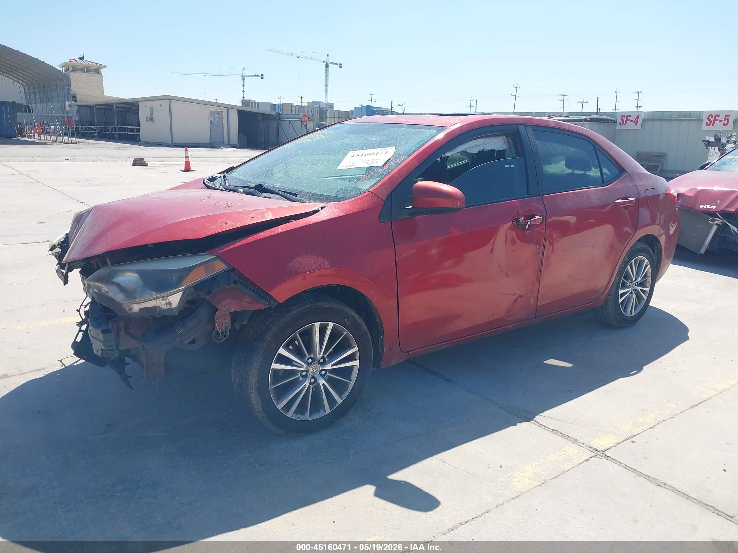 2014 Toyota Corolla Le Premium Красный vin: 5YFBURHE7EP096904