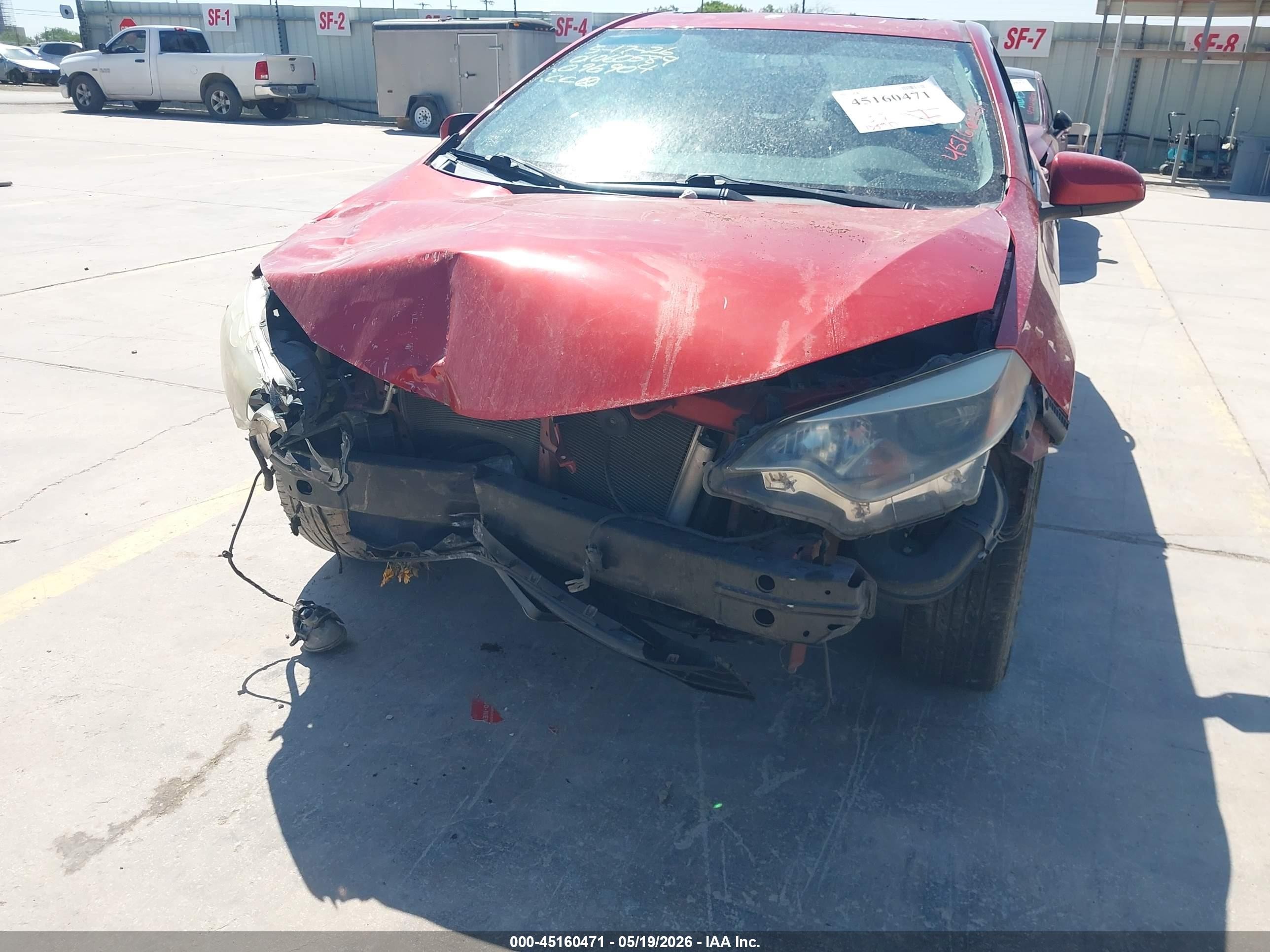 2014 Toyota Corolla Le Premium Красный vin: 5YFBURHE7EP096904