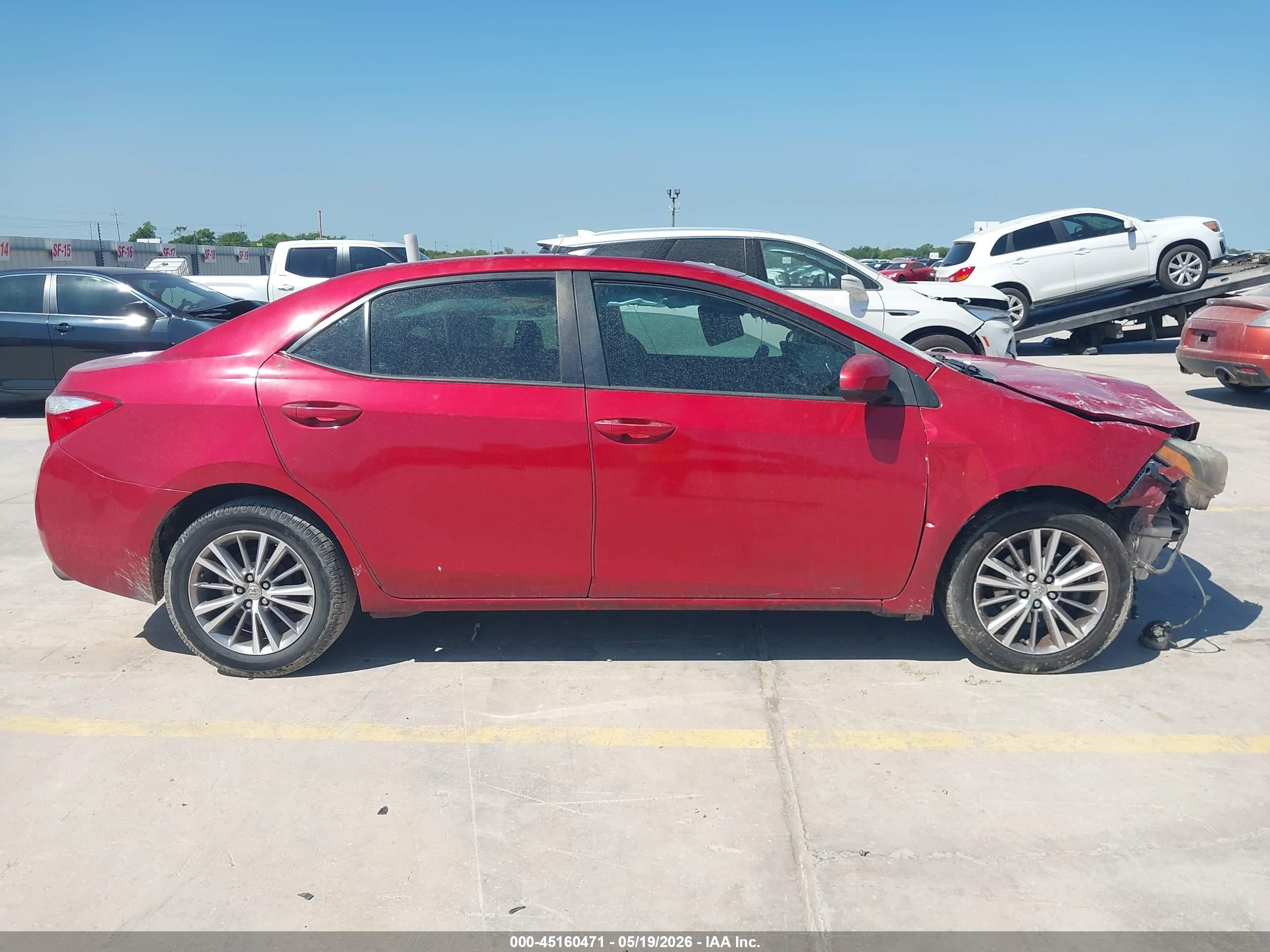 2014 Toyota Corolla Le Premium Красный vin: 5YFBURHE7EP096904
