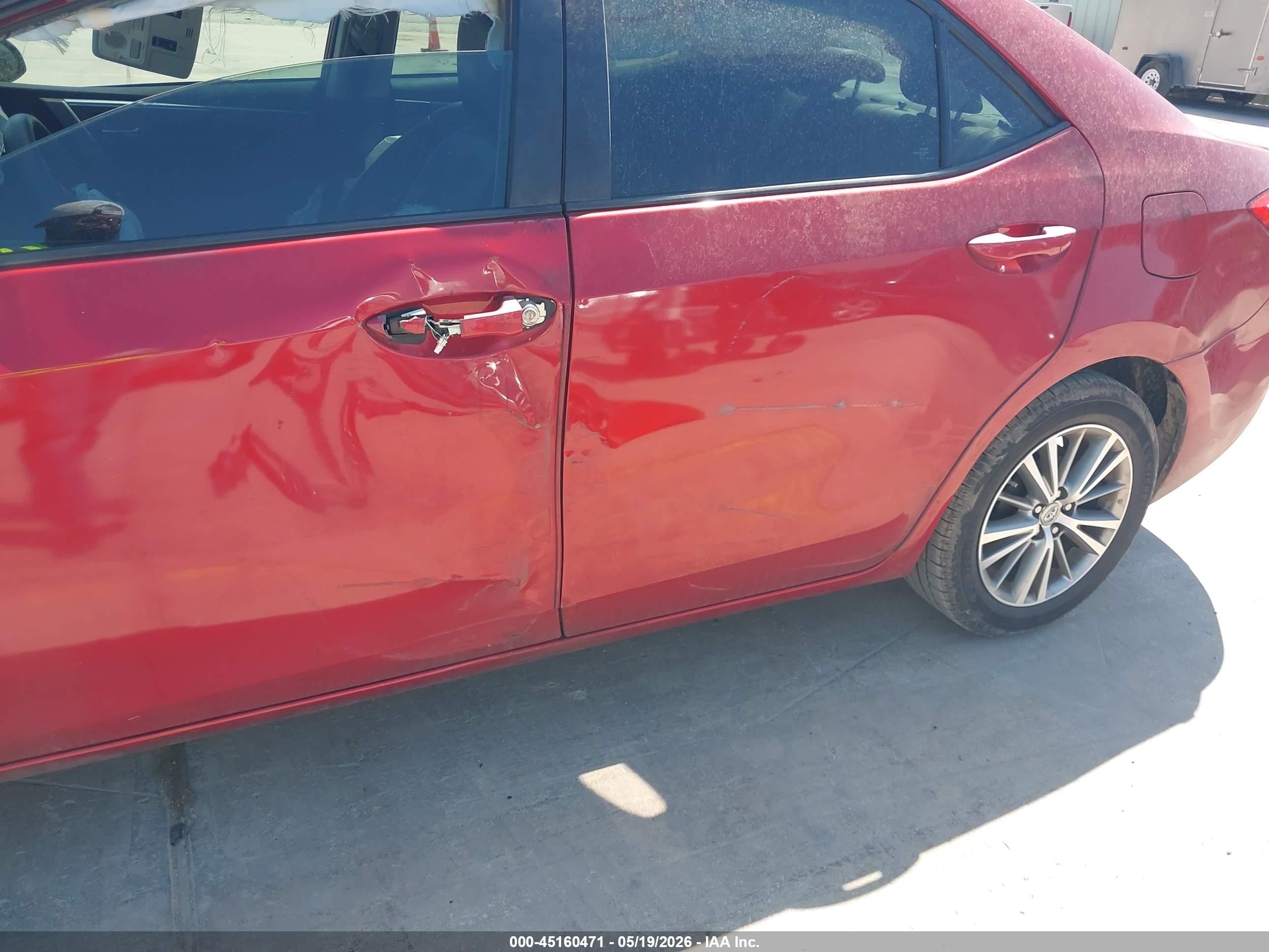 2014 Toyota Corolla Le Premium Красный vin: 5YFBURHE7EP096904