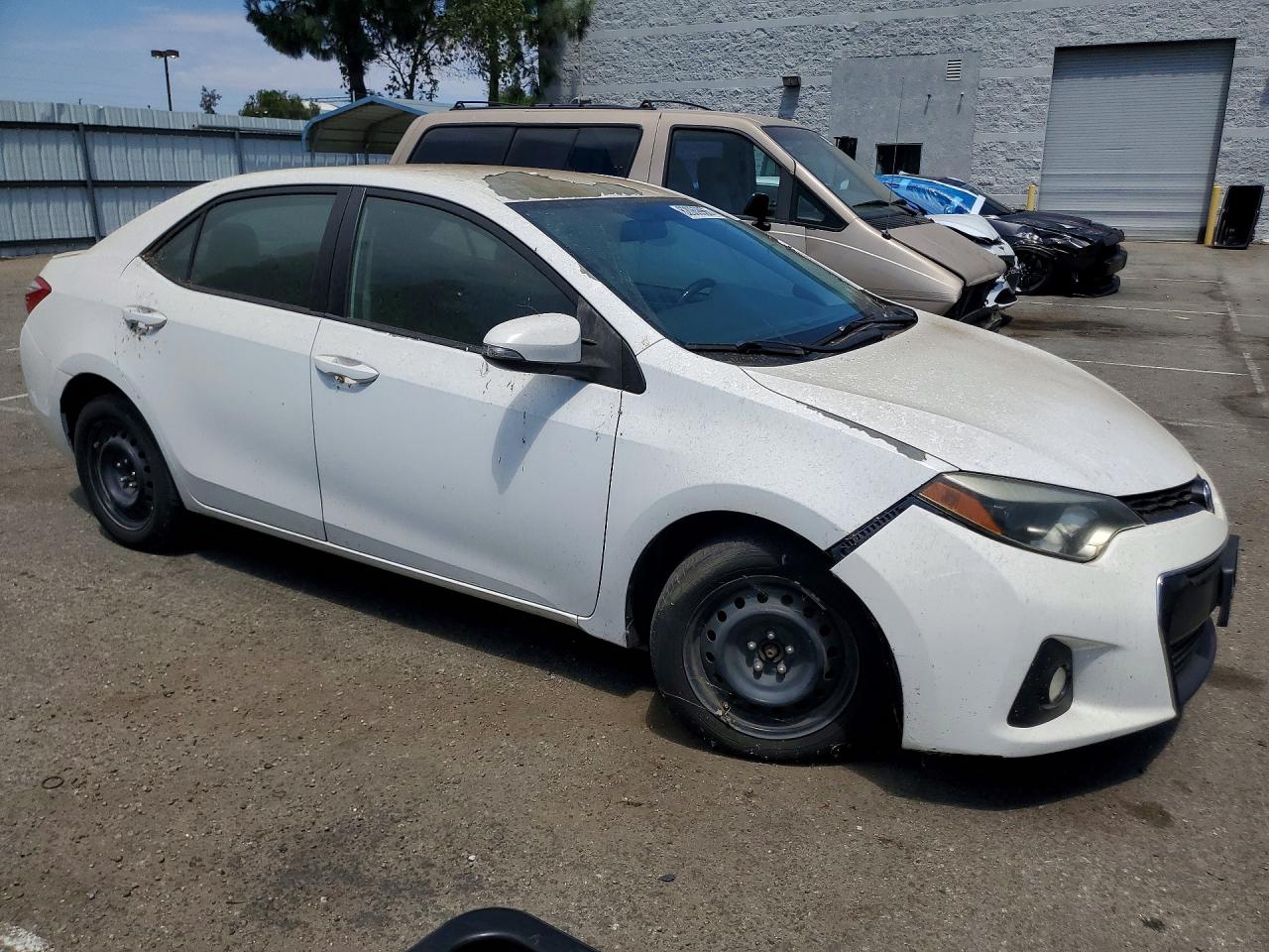 2014 Toyota Corolla S White vin: 5YFBURHE7EP103589