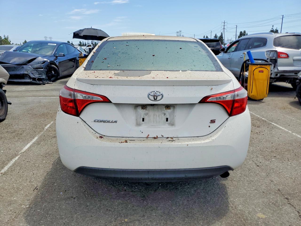 2014 Toyota Corolla S White vin: 5YFBURHE7EP103589