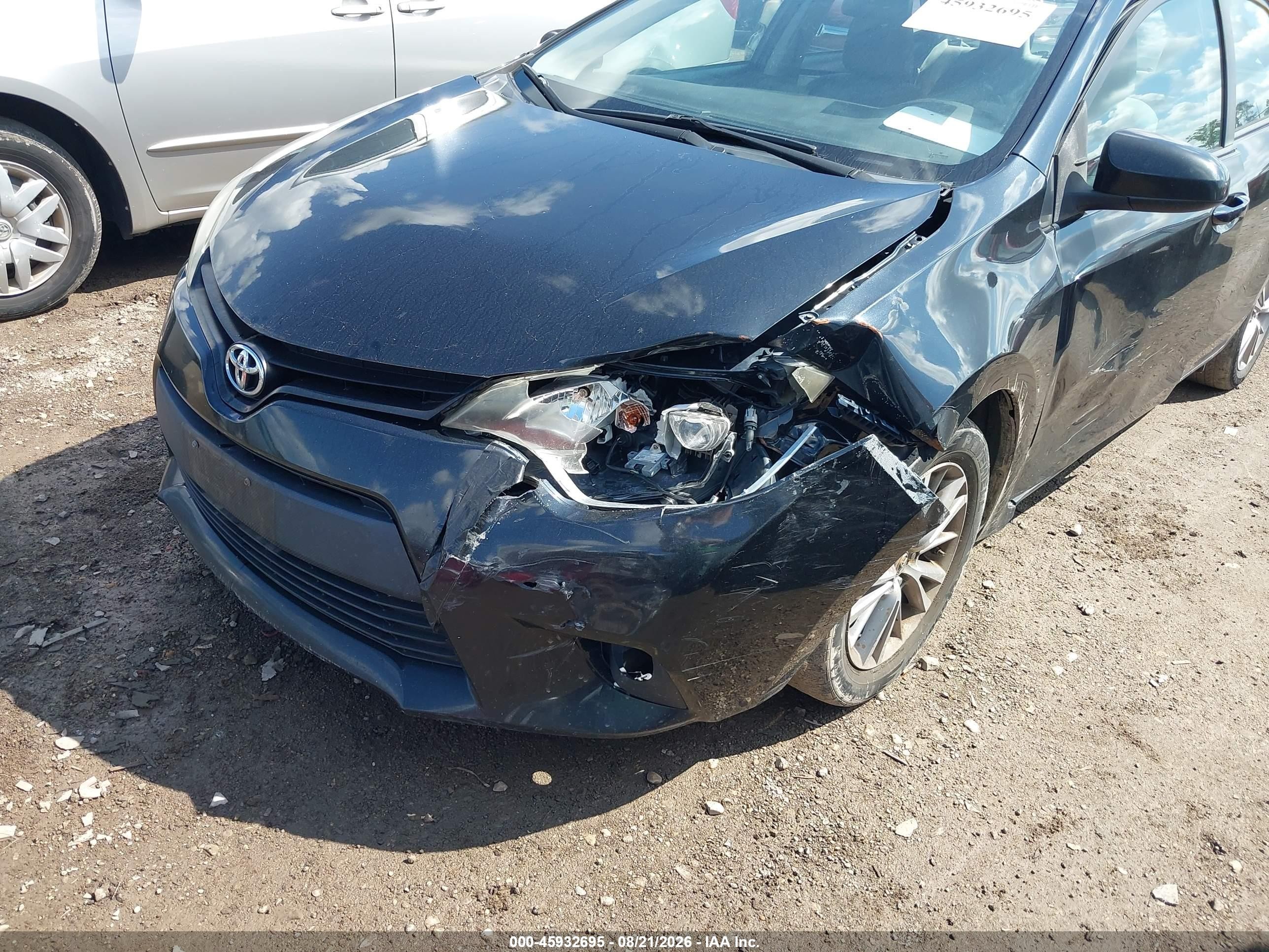 2014 Toyota Corolla Le Plus Black vin: 5YFBURHE7EP128833