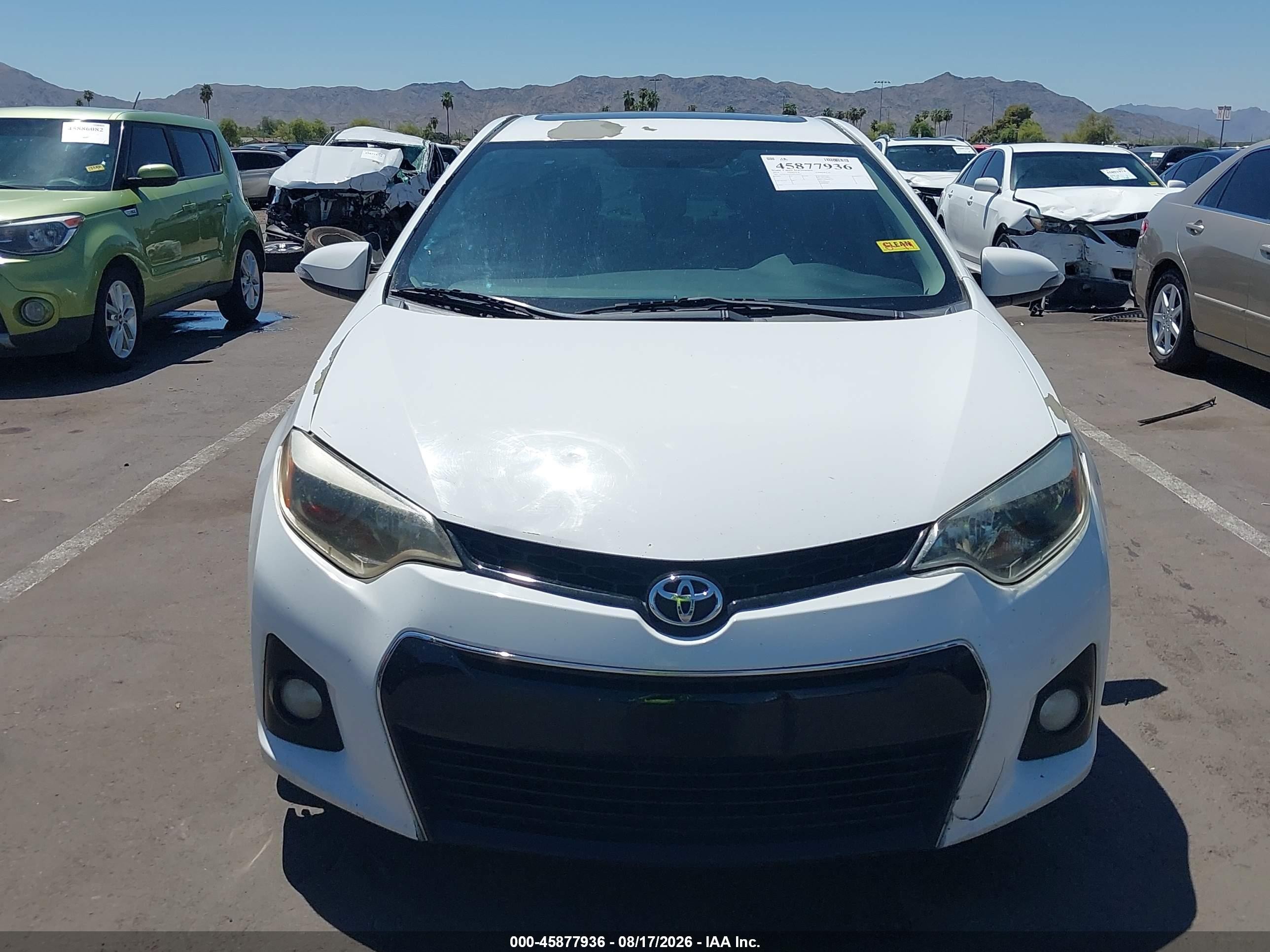 2014 Toyota Corolla S Premium White vin: 5YFBURHE7EP134437