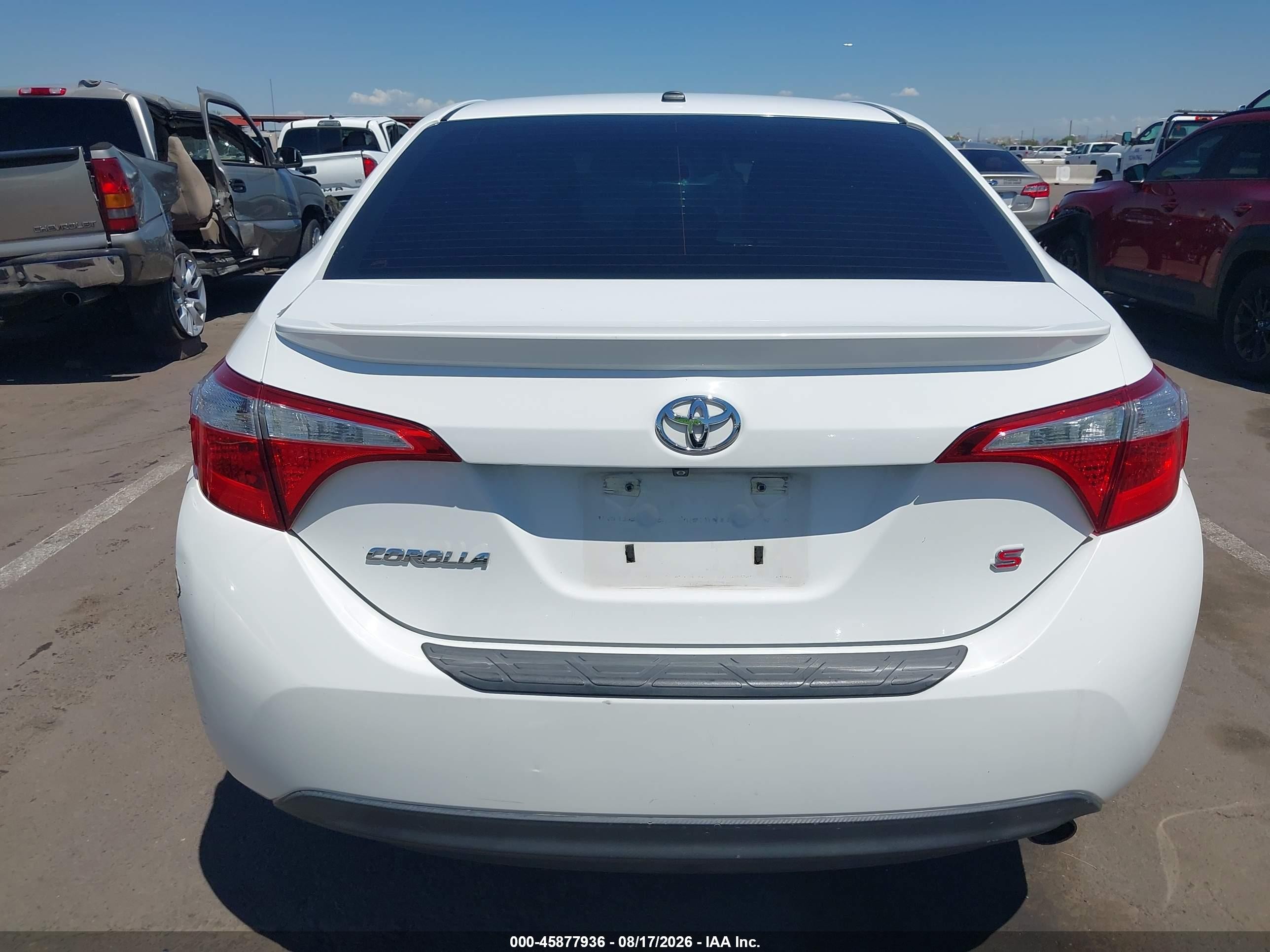 2014 Toyota Corolla S Premium White vin: 5YFBURHE7EP134437