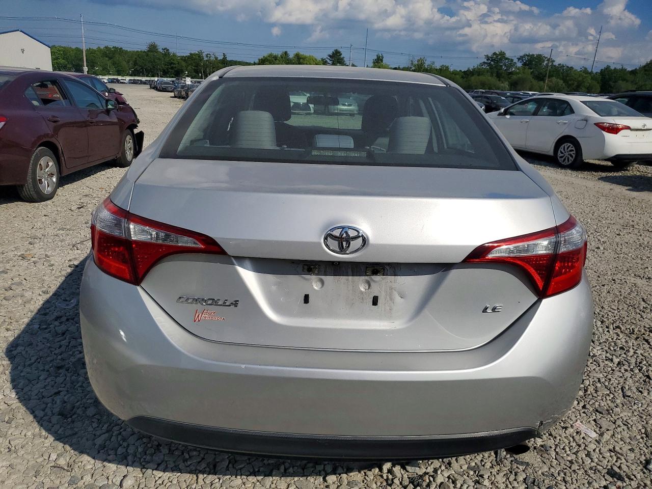 2014 Toyota Corolla Le Silver vin: 5YFBURHE7EP135331