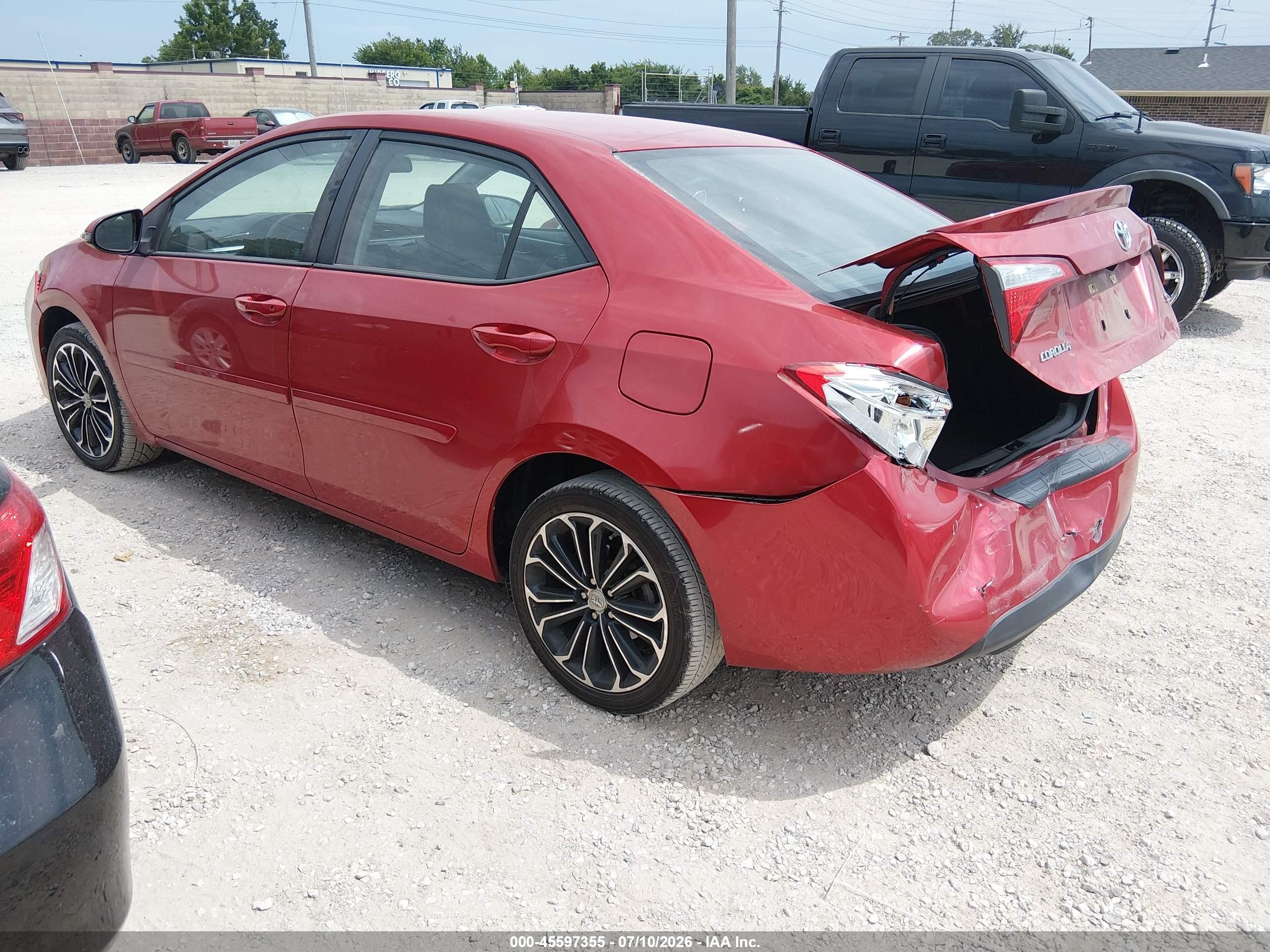 2014 Toyota Corolla S Plus Красный vin: 5YFBURHE7EP153991