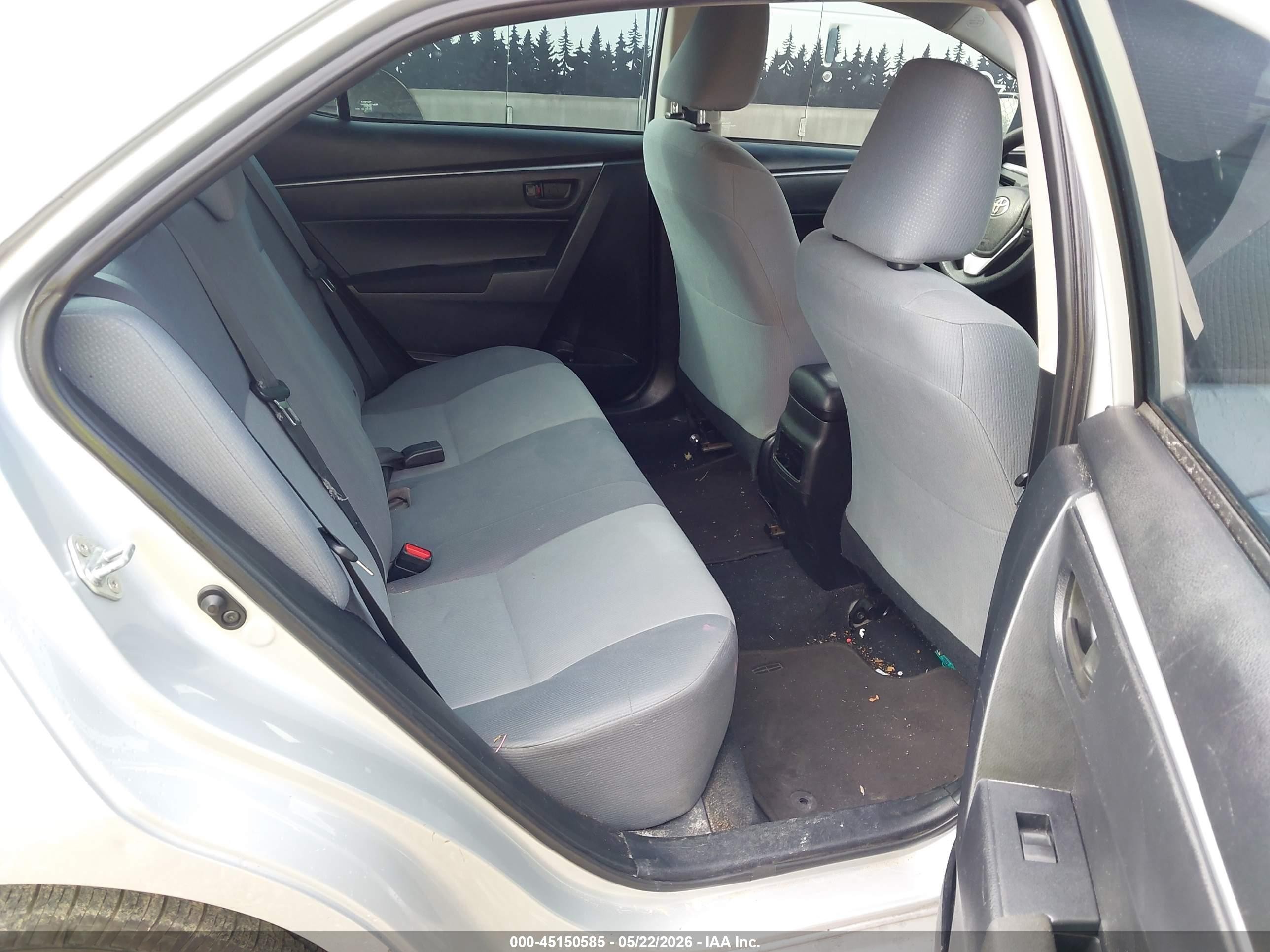 2014 Toyota Corolla L Silver vin: 5YFBURHE7EP161346