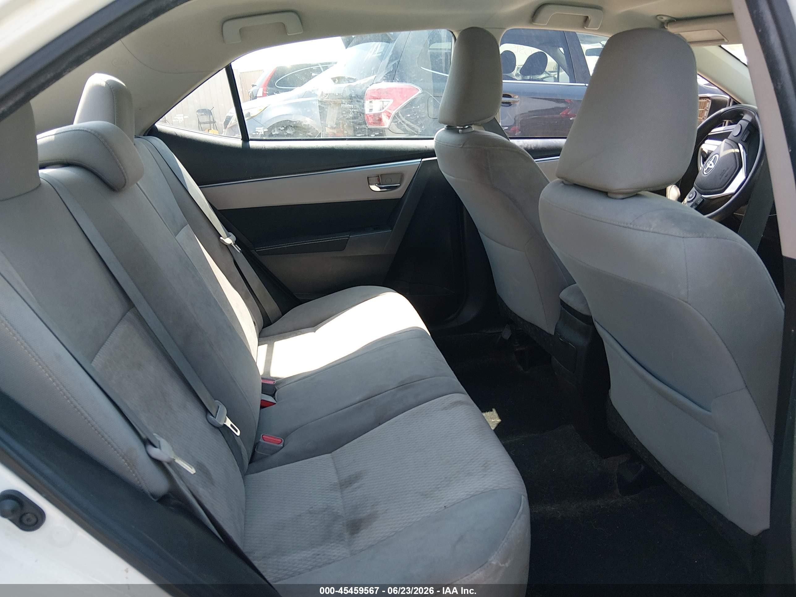 2014 Toyota Corolla Le White vin: 5YFBURHE7EP166546