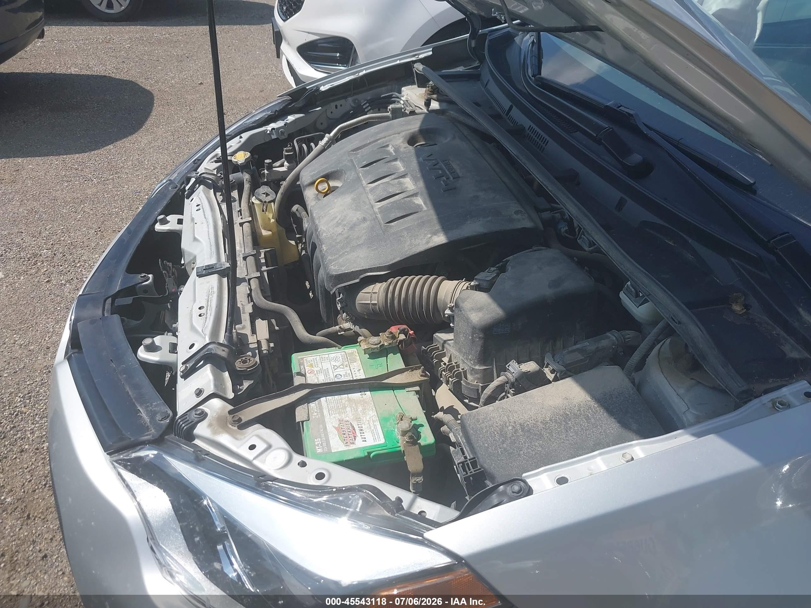 2014 Toyota Corolla Le Silver vin: 5YFBURHE7EP170256