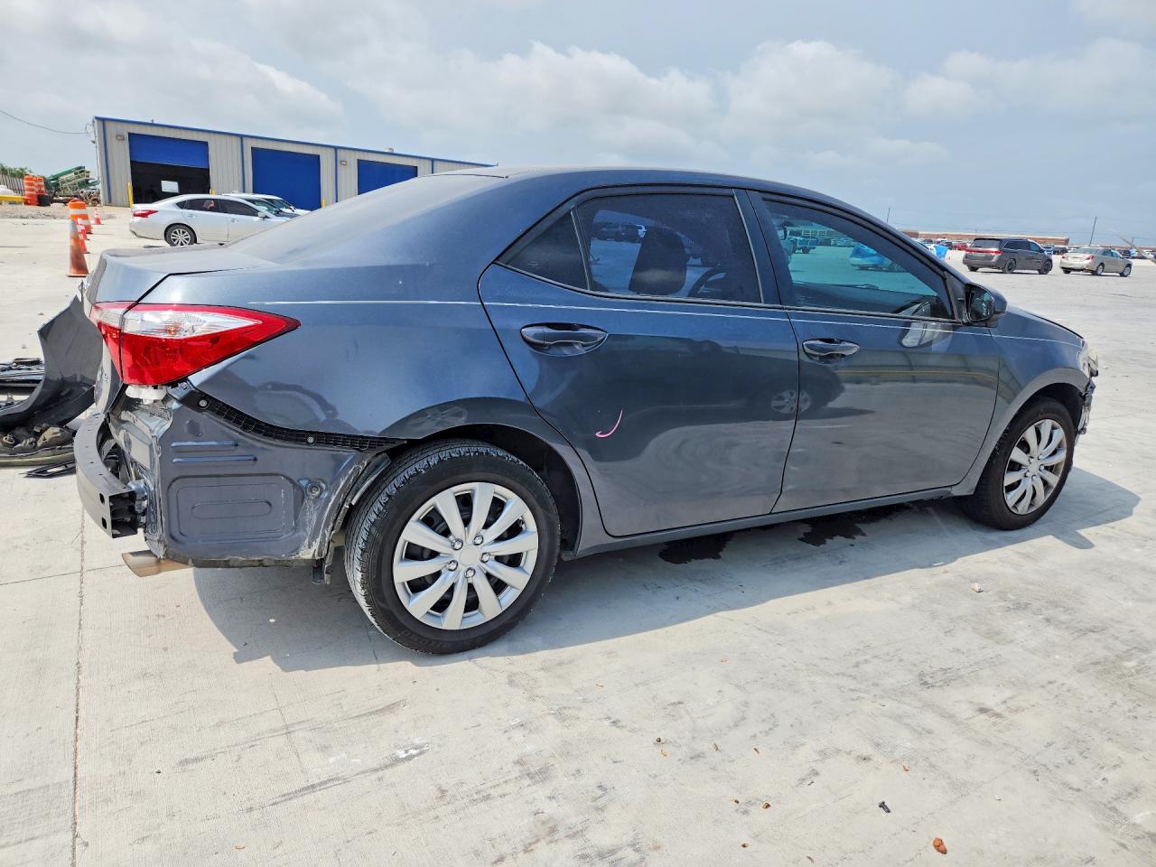 2015 Toyota Corolla Le Синий vin: 5YFBURHE7FP196793