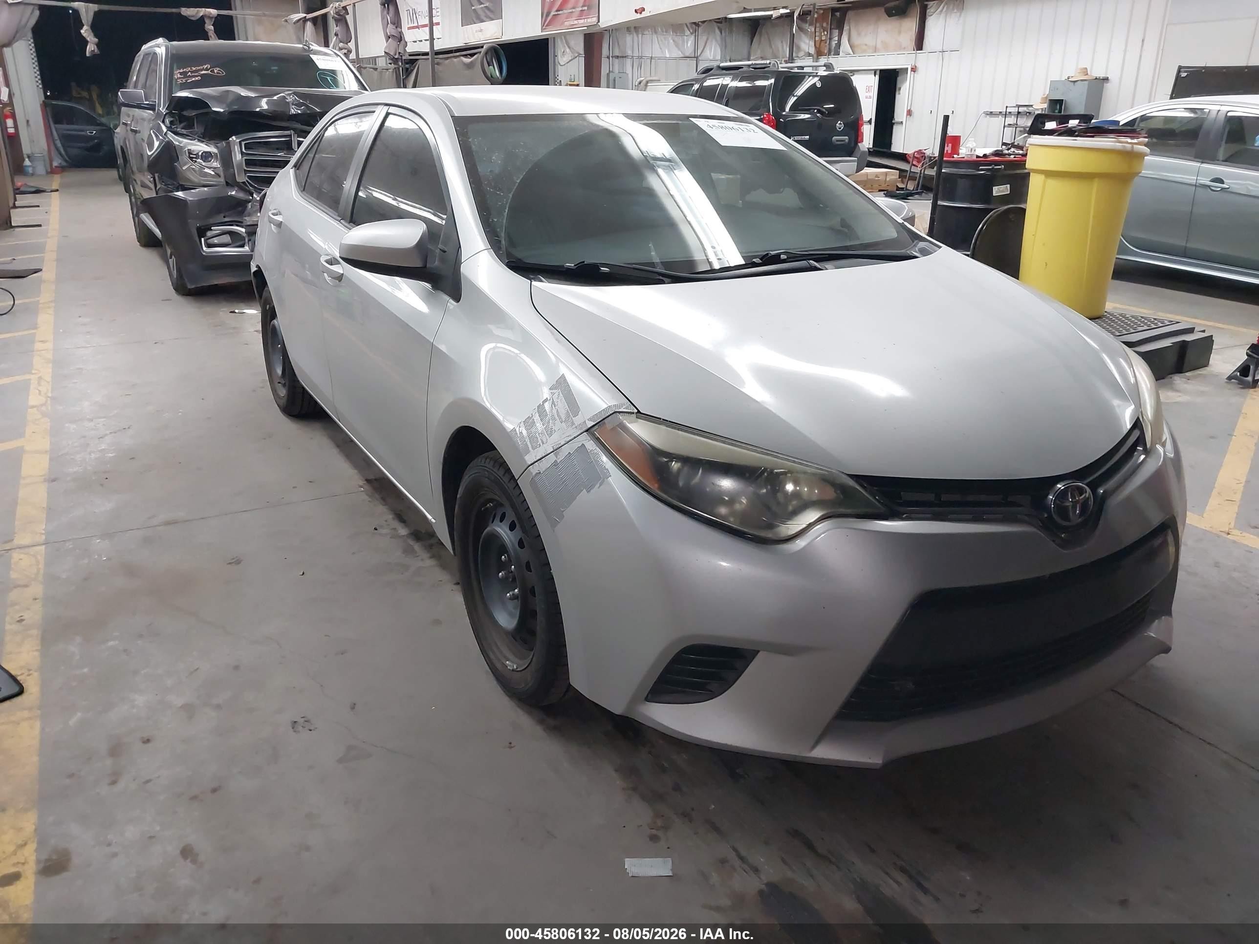 2015 Toyota Corolla Le Silver vin: 5YFBURHE7FP214628