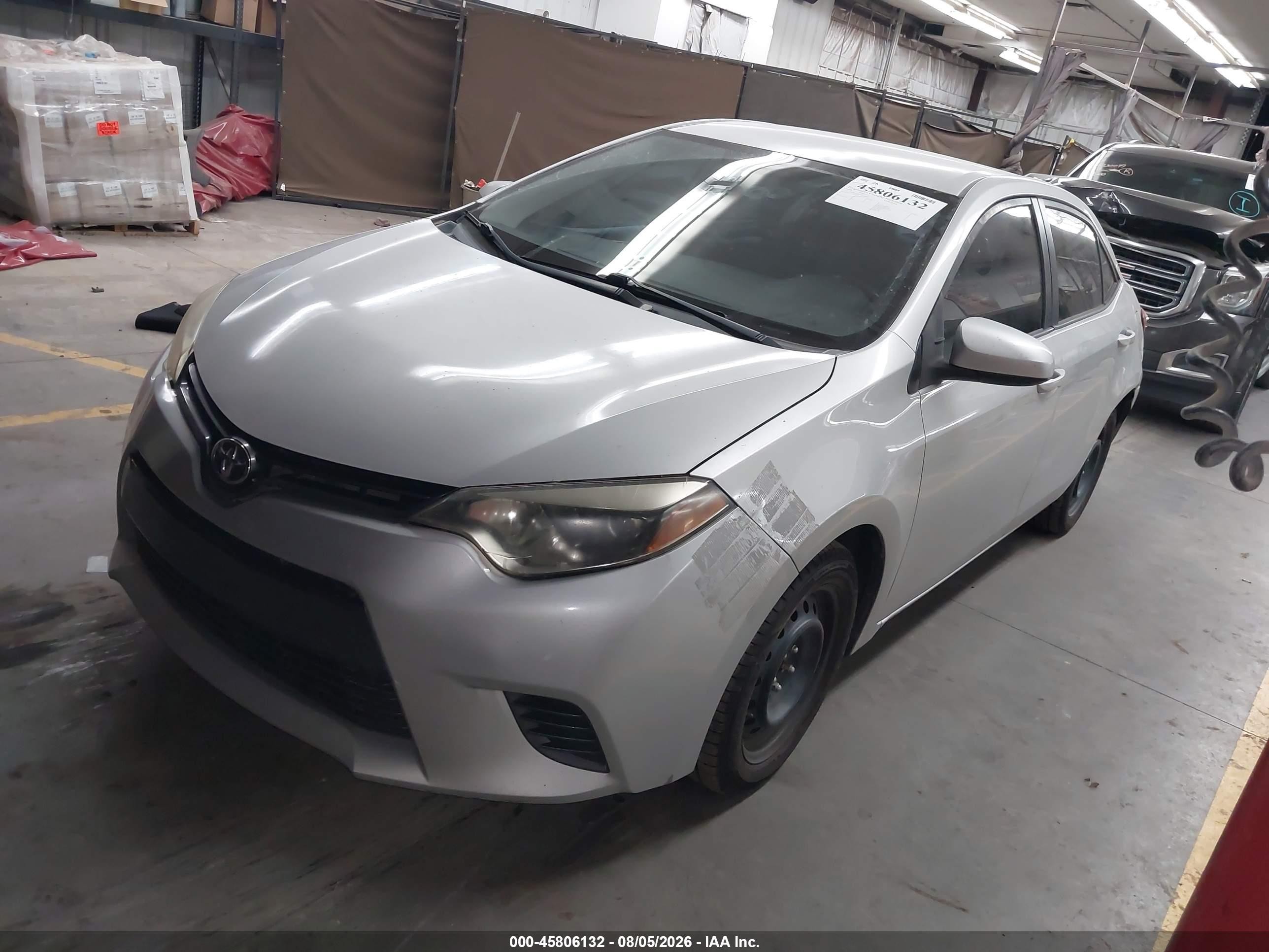 2015 Toyota Corolla Le Серебряный vin: 5YFBURHE7FP214628