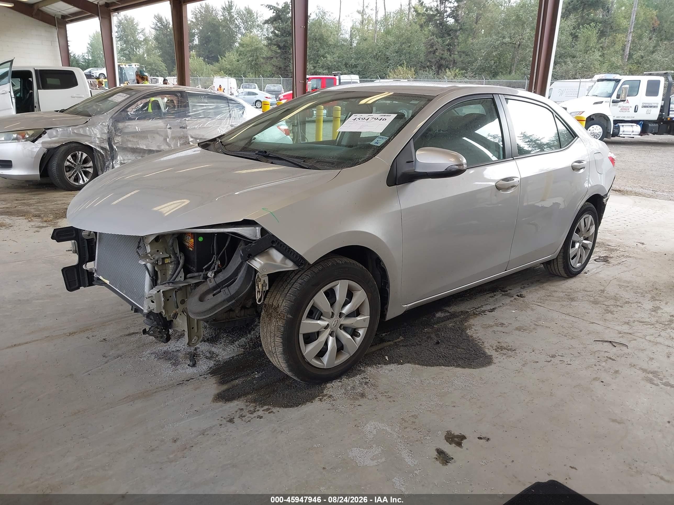2015 Toyota Corolla Le Silver vin: 5YFBURHE7FP230246