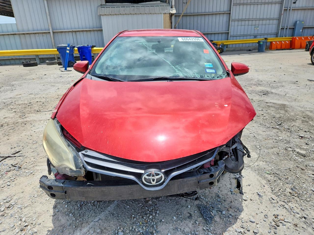 2015 Toyota Corolla Le Red vin: 5YFBURHE7FP240887