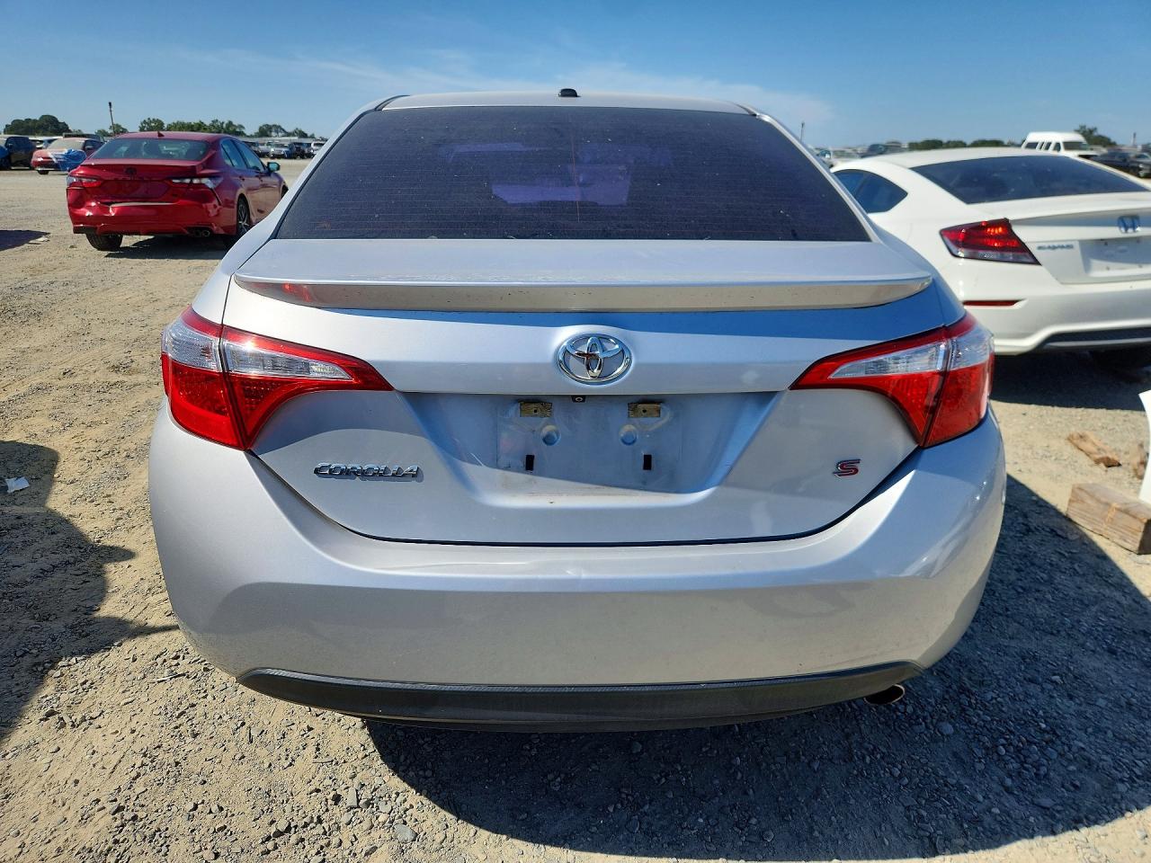 2015 Toyota Corolla S Plus Silver vin: 5YFBURHE7FP251064