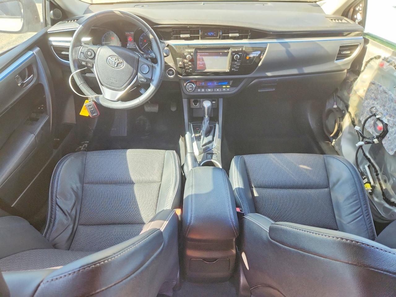 2015 Toyota Corolla S Plus Silver vin: 5YFBURHE7FP251064