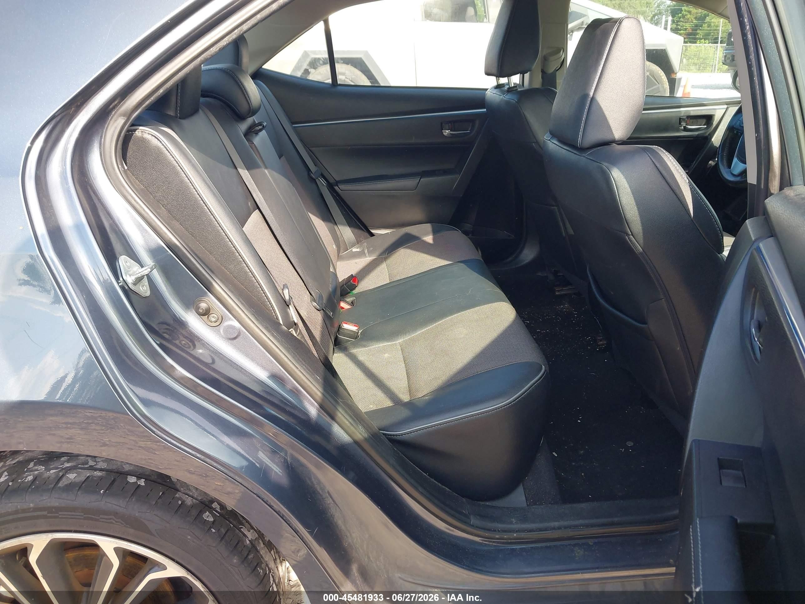 2015 Toyota Corolla S Plus Gray vin: 5YFBURHE7FP257592