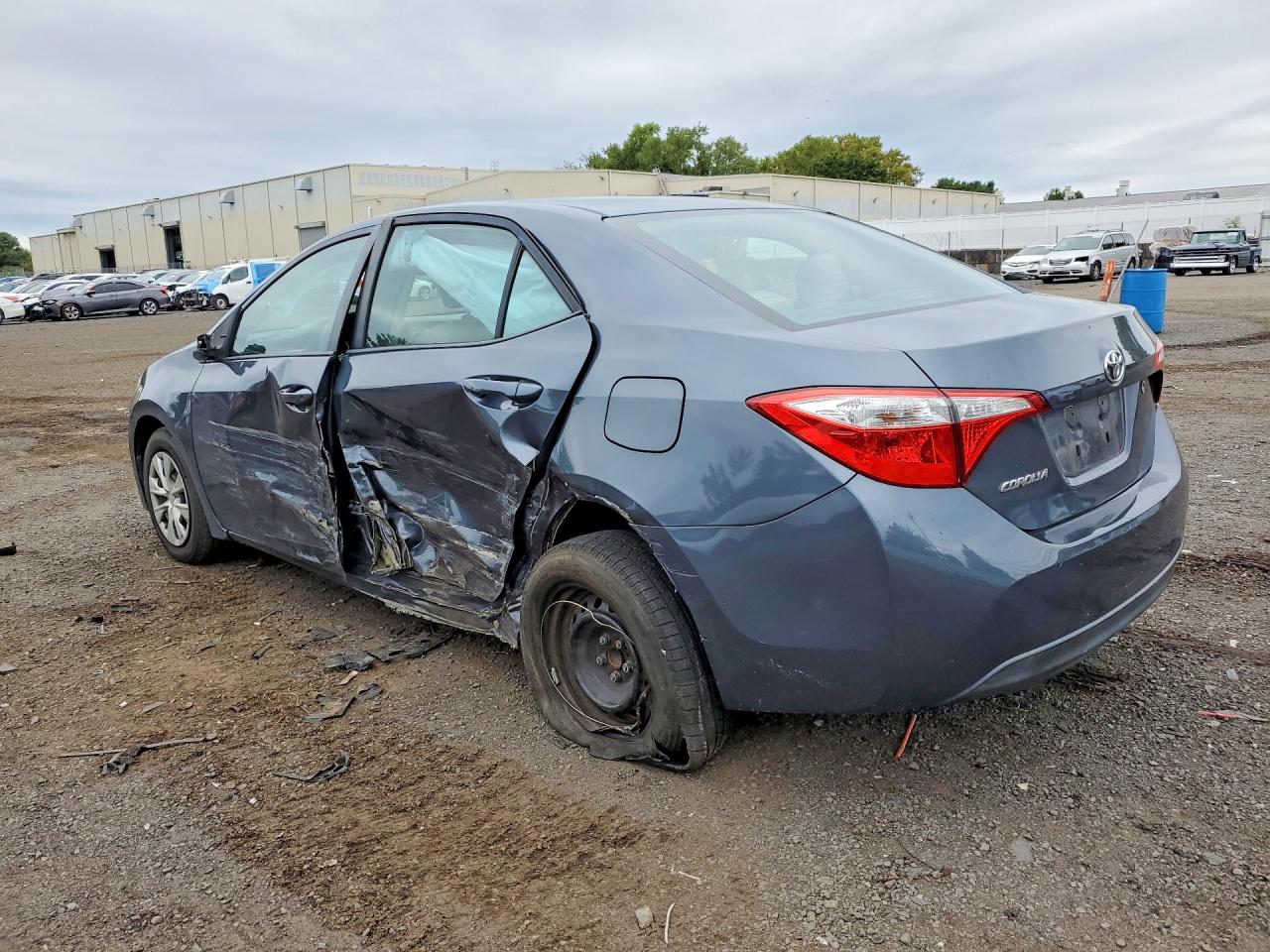 2015 Toyota Corolla L Teal vin: 5YFBURHE7FP271427