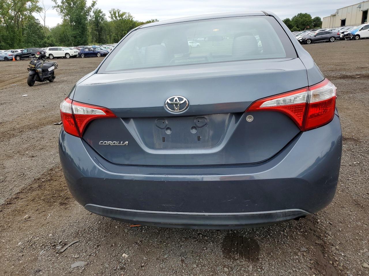 2015 Toyota Corolla L Teal vin: 5YFBURHE7FP271427