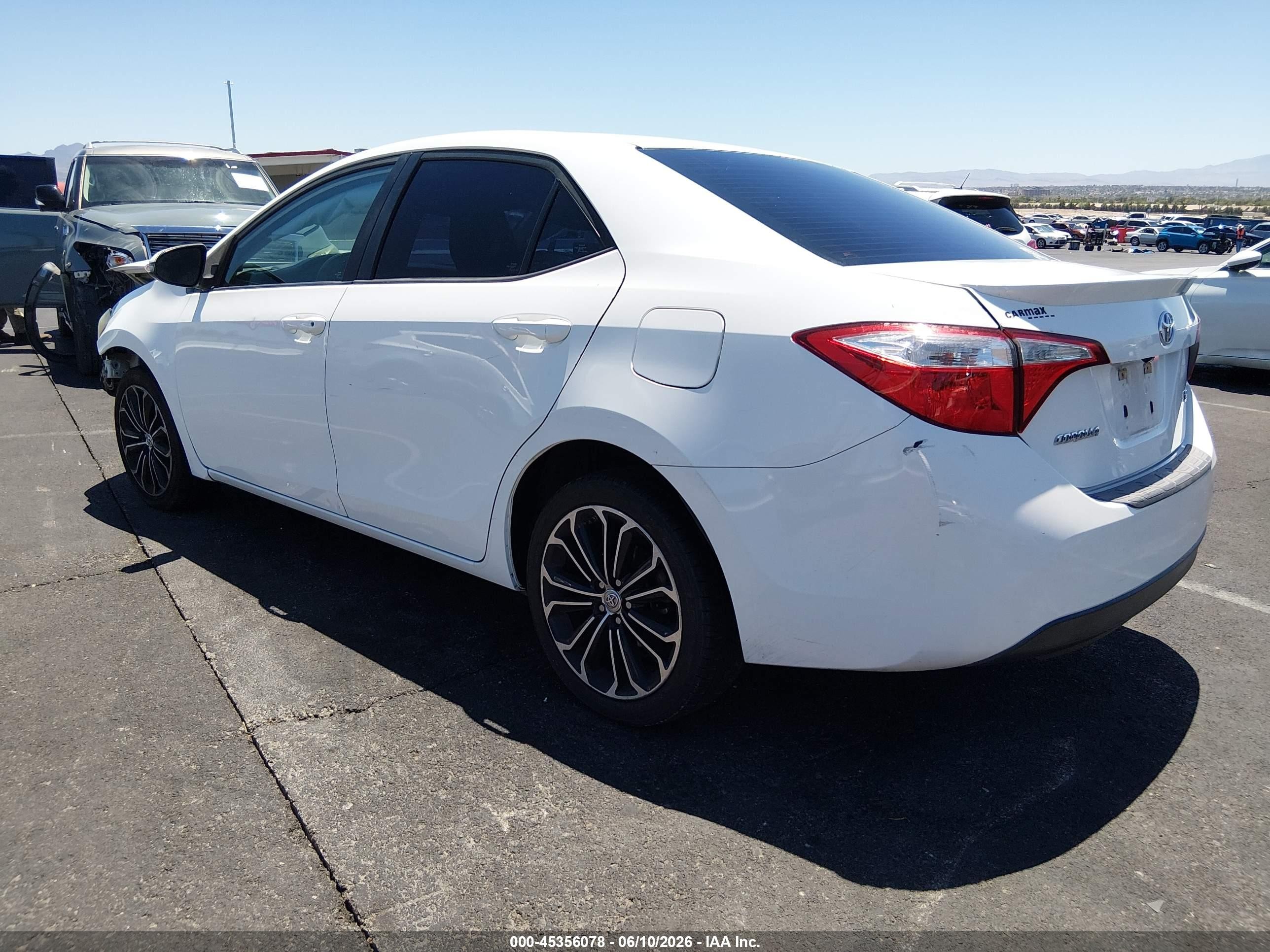 2015 Toyota Corolla S Plus White vin: 5YFBURHE7FP274196