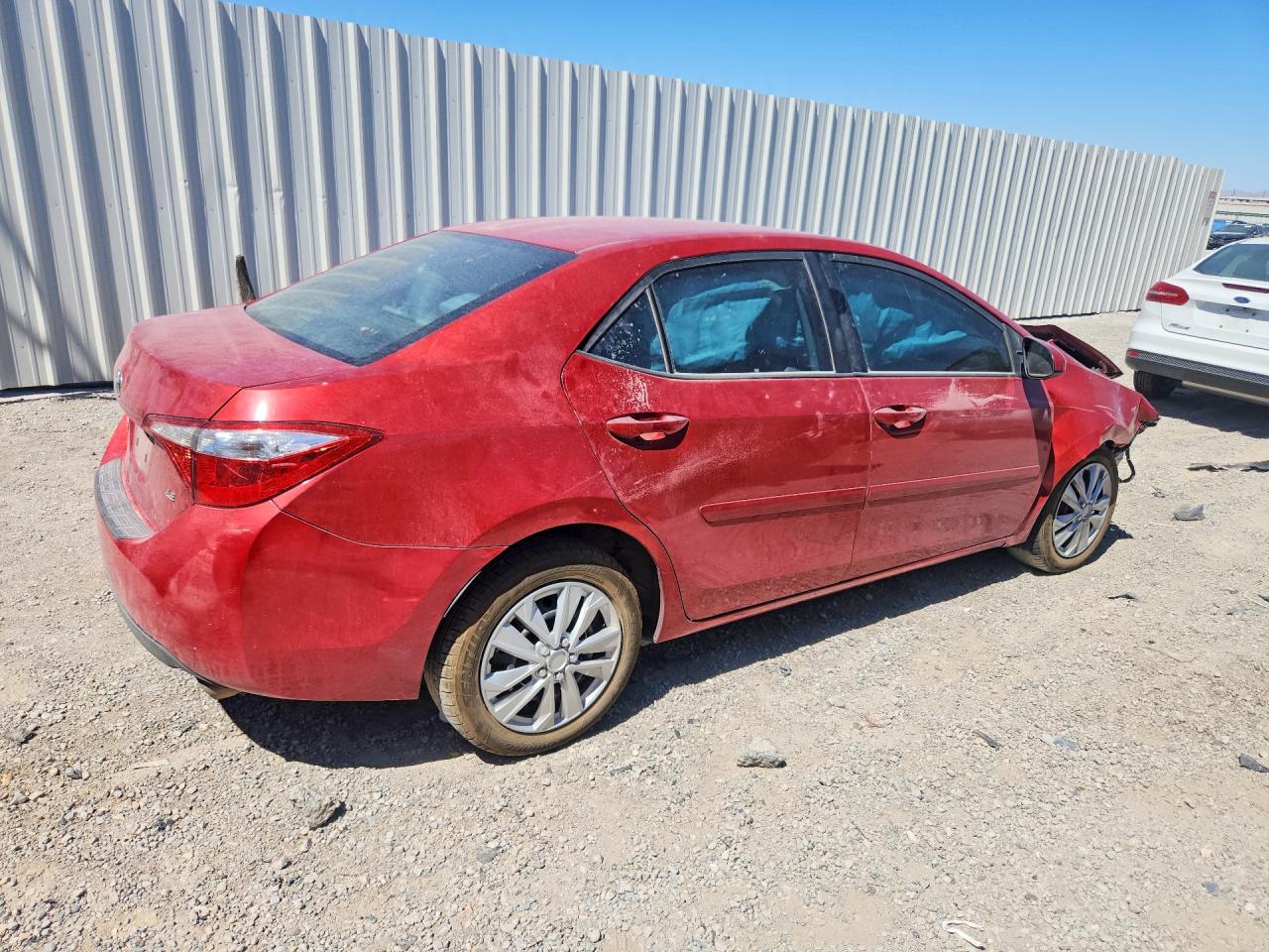 2015 Toyota Corolla Le Red vin: 5YFBURHE7FP278295