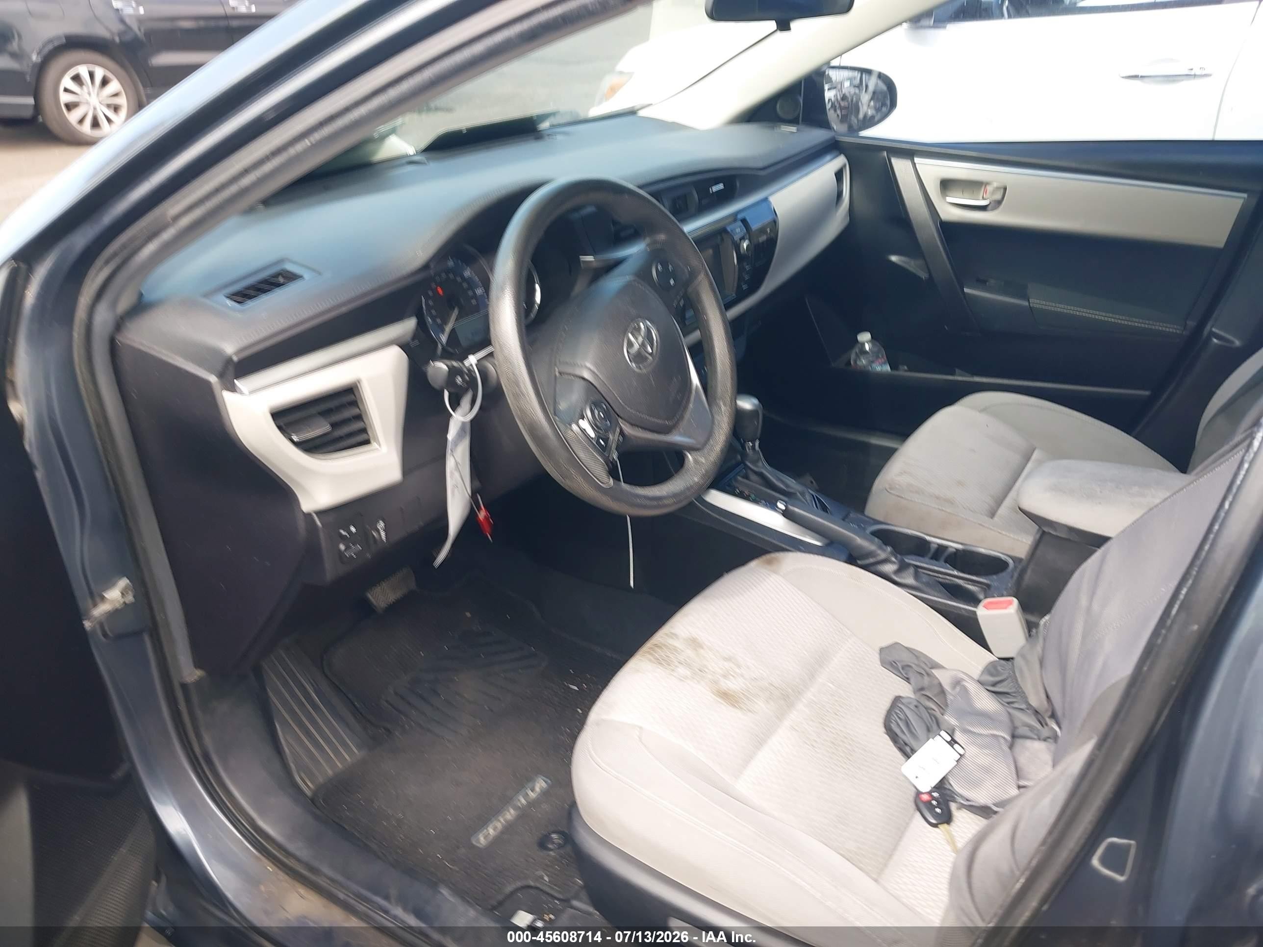 2015 Toyota Corolla Le Plus Gray vin: 5YFBURHE7FP288518