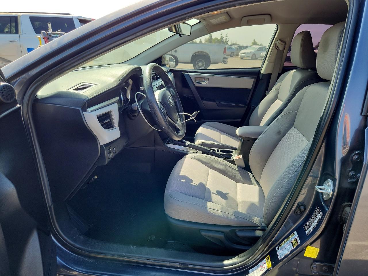 2015 Toyota Corolla Le Plus Серый vin: 5YFBURHE7FP292942
