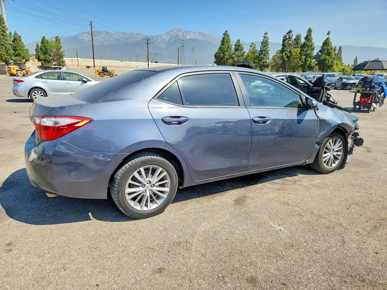 2015 Toyota Corolla Le Plus Серый vin: 5YFBURHE7FP292942