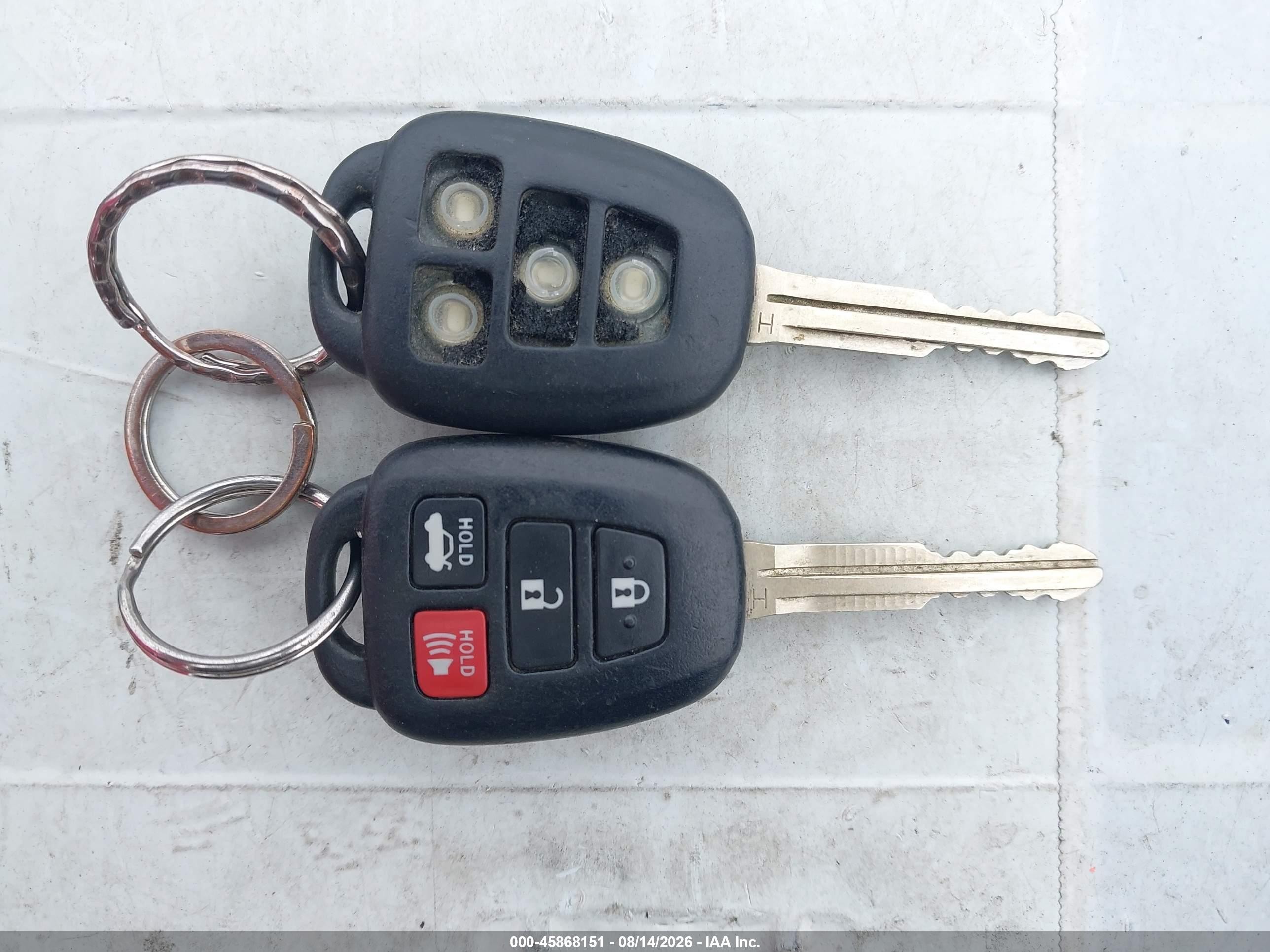 2015 Toyota Corolla S Plus Черный vin: 5YFBURHE7FP293623