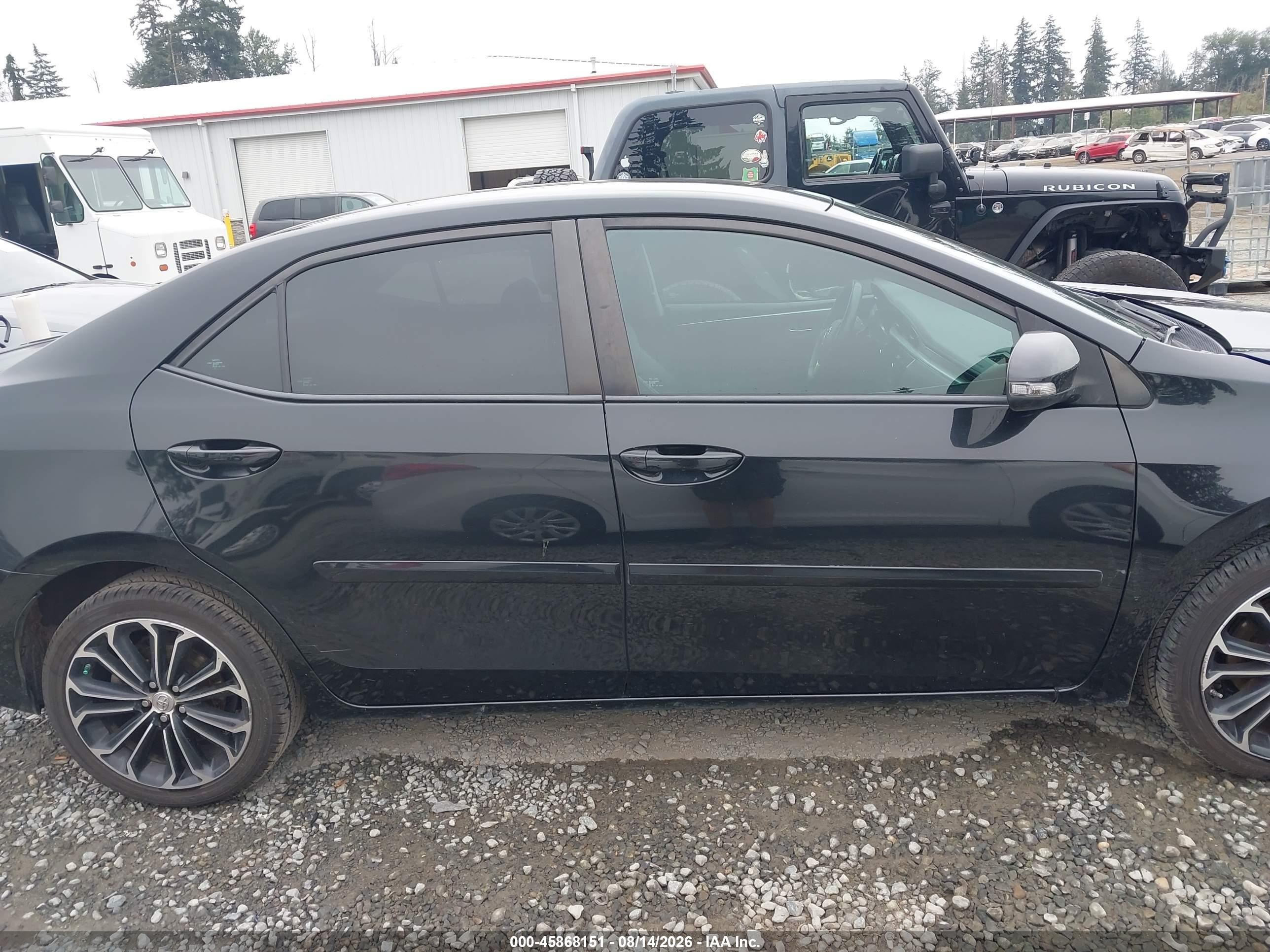 2015 Toyota Corolla S Plus Черный vin: 5YFBURHE7FP293623