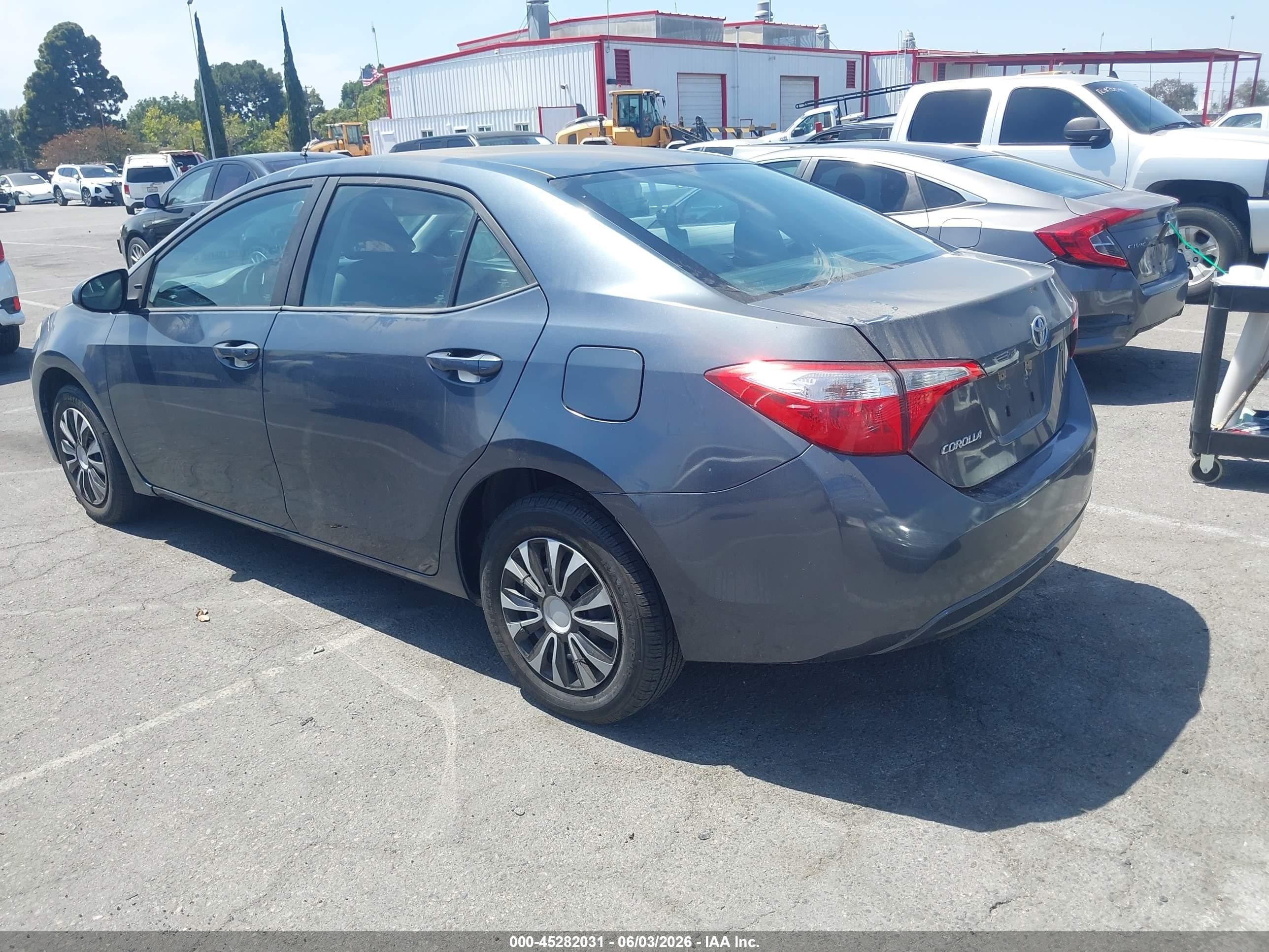 2015 Toyota Corolla L Blue vin: 5YFBURHE7FP309321