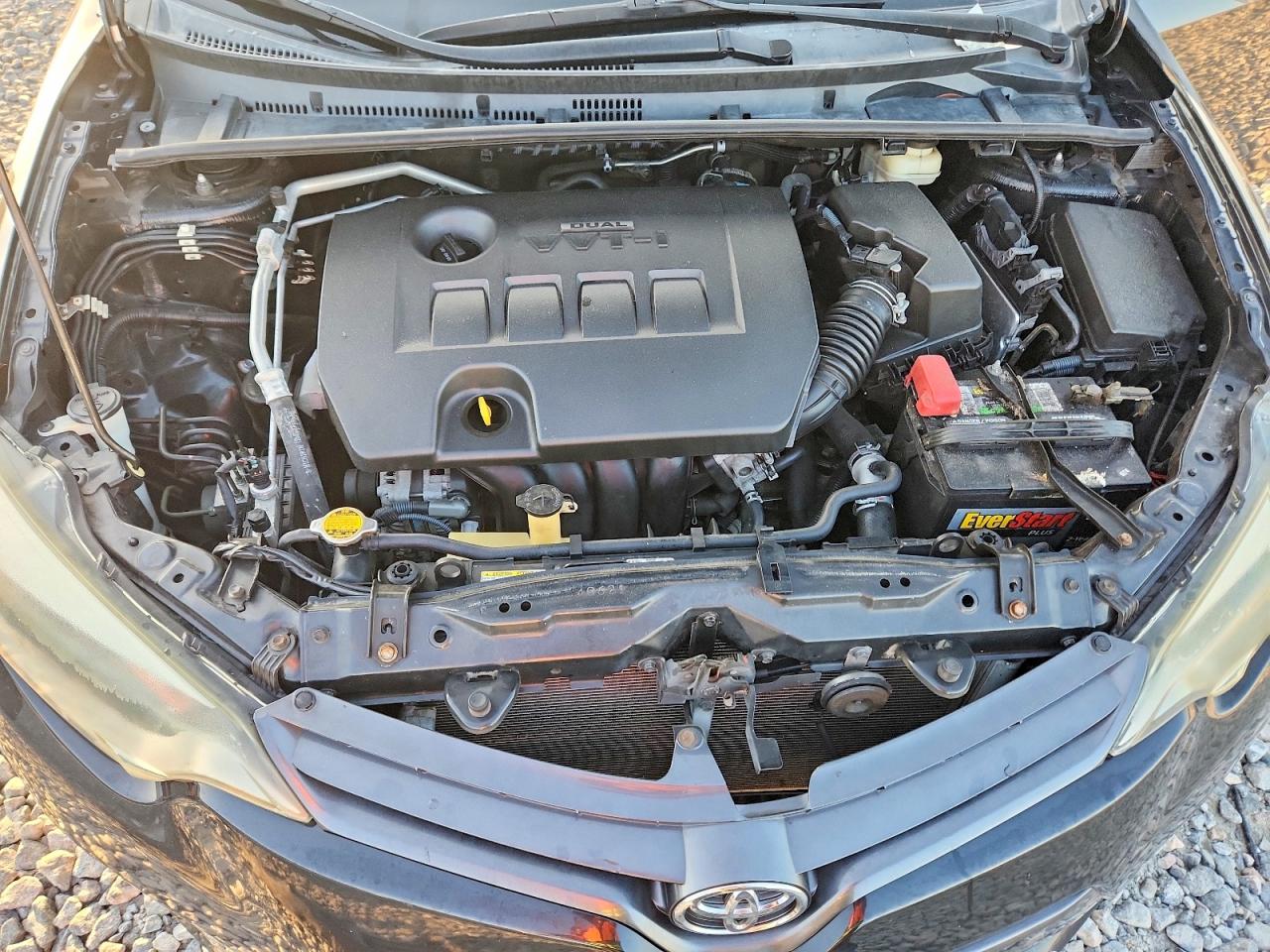 2015 Toyota Corolla Le Черный vin: 5YFBURHE7FP316141