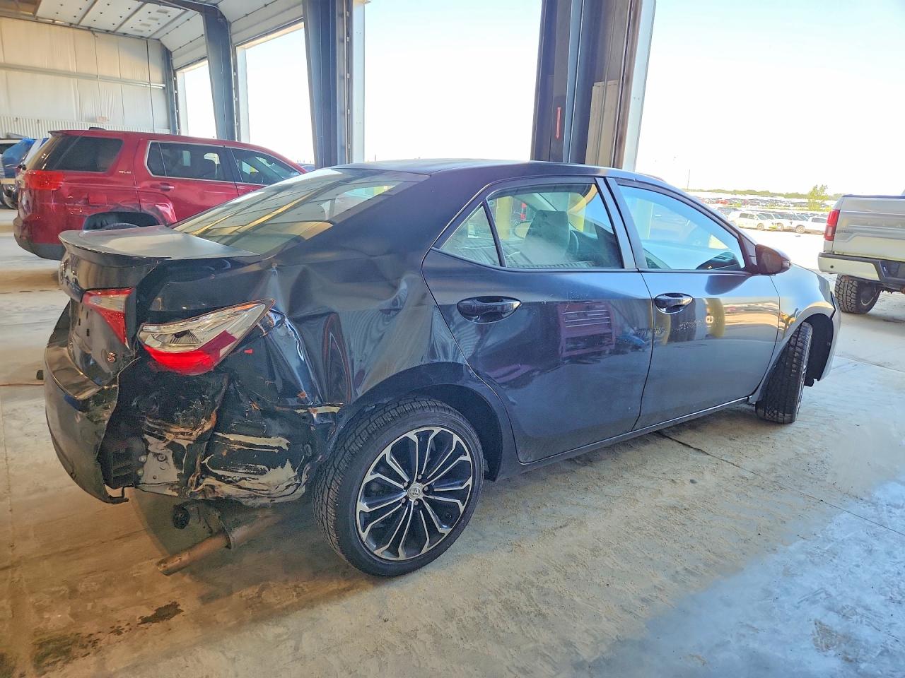 2015 Toyota Corolla S Plus Black vin: 5YFBURHE7FP342674