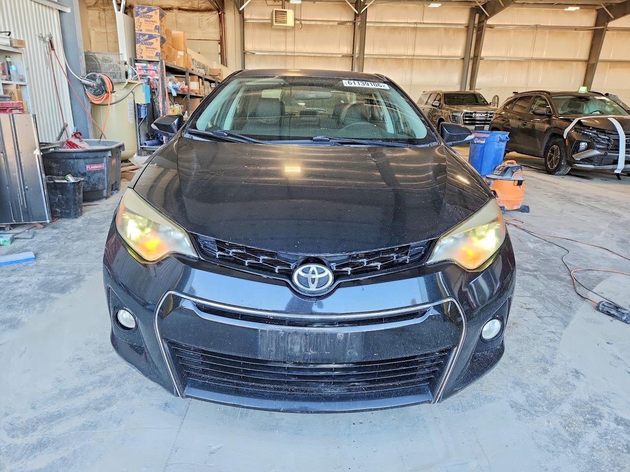 2015 Toyota Corolla S Plus Black vin: 5YFBURHE7FP342674