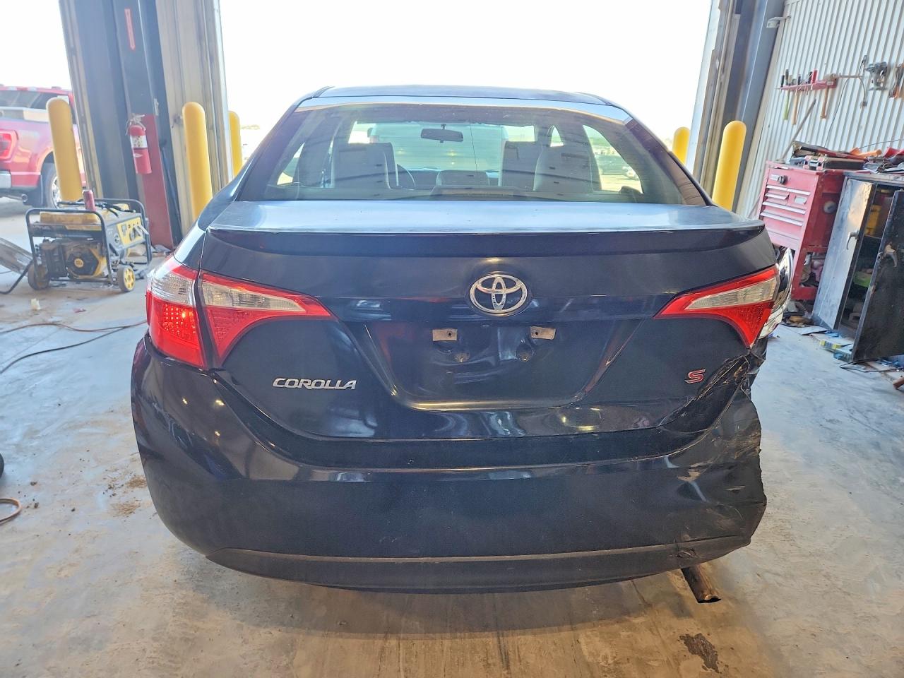 2015 Toyota Corolla S Plus Black vin: 5YFBURHE7FP342674