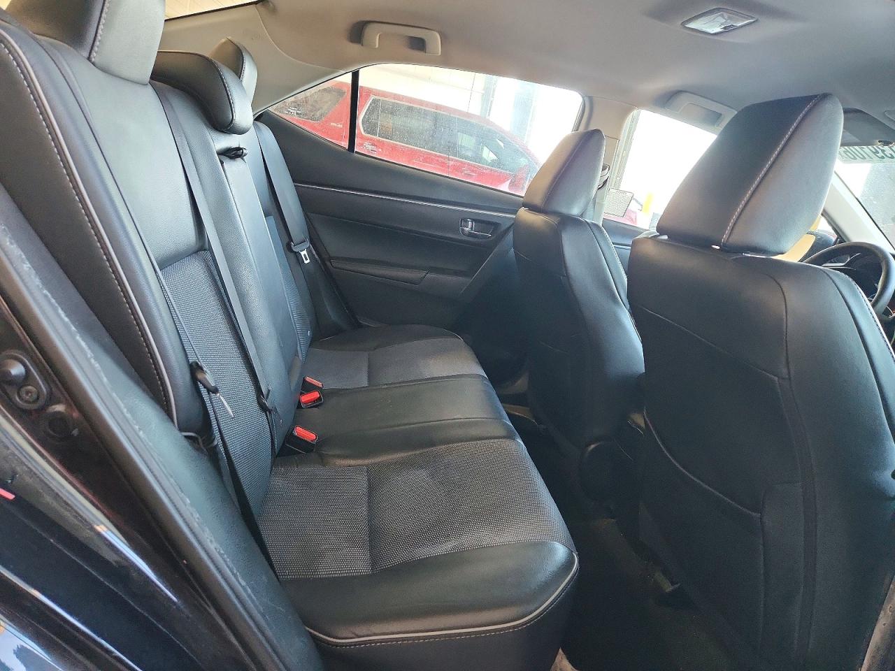 2015 Toyota Corolla S Plus Black vin: 5YFBURHE7FP342674