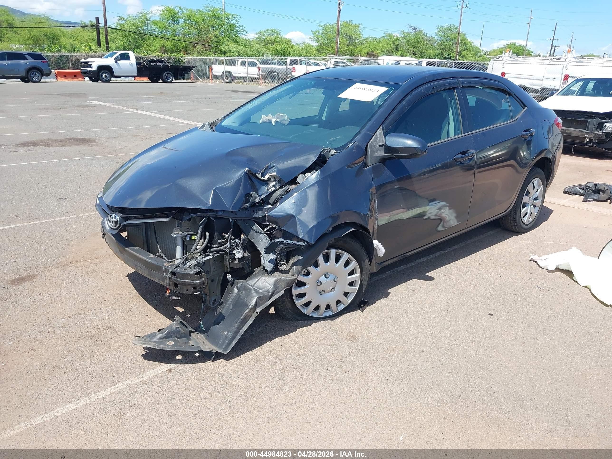 2015 Toyota Corolla Le/le Plus/le Premium Gray vin: 5YFBURHE7FP355599