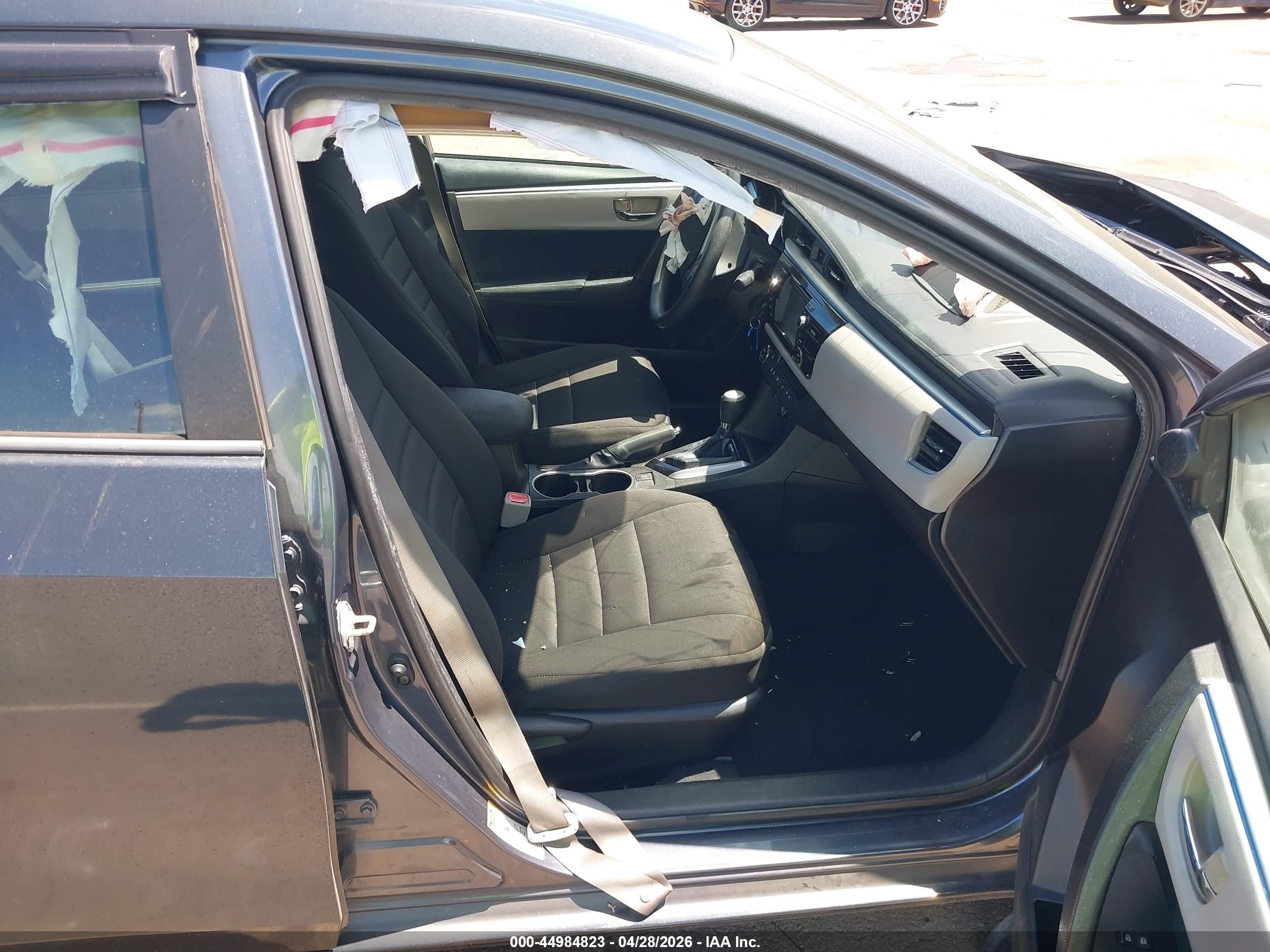 2015 Toyota Corolla Le/le Plus/le Premium Gray vin: 5YFBURHE7FP355599