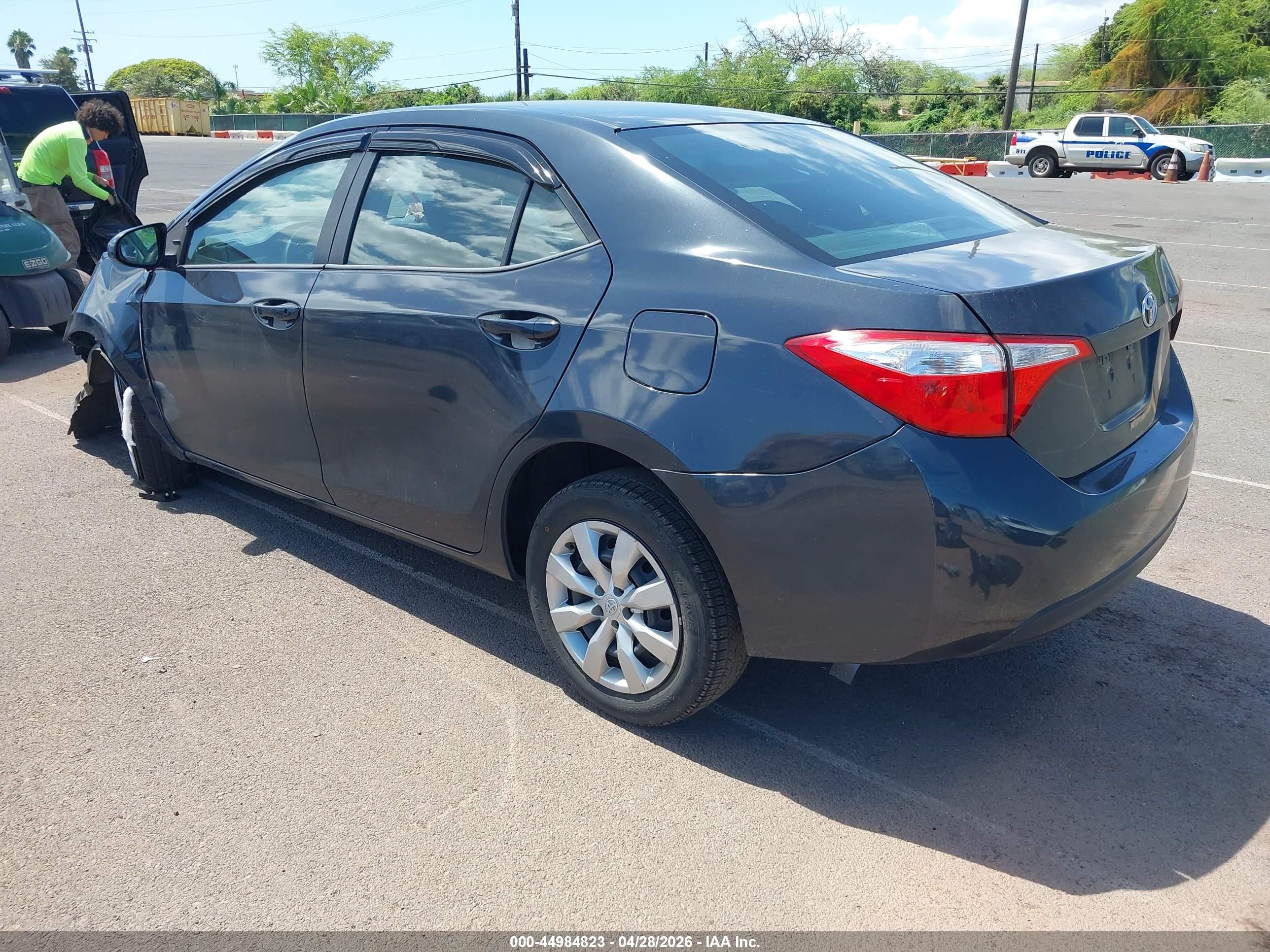 2015 Toyota Corolla Le/le Plus/le Premium Gray vin: 5YFBURHE7FP355599