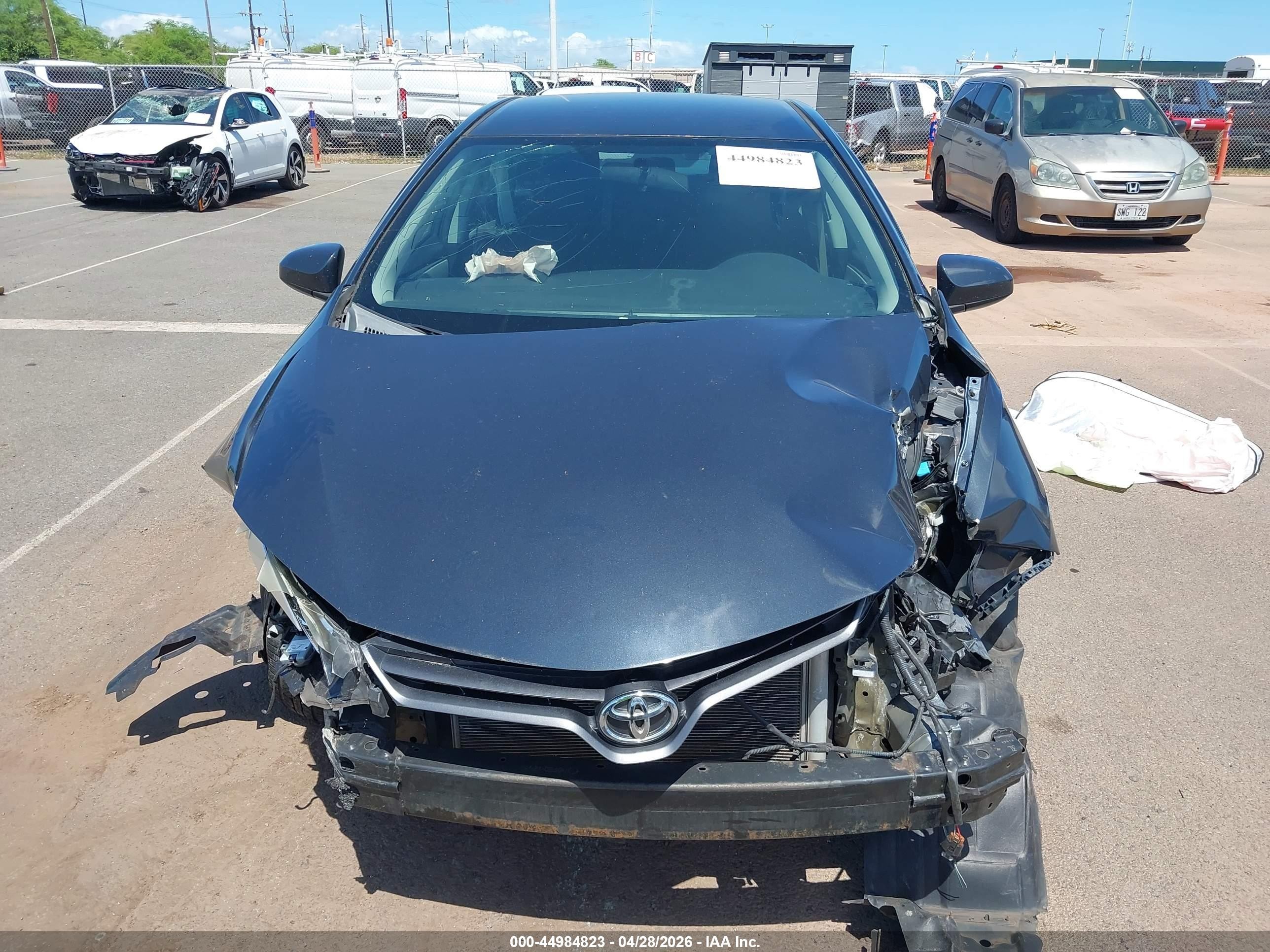 2015 Toyota Corolla Le/le Plus/le Premium Gray vin: 5YFBURHE7FP355599