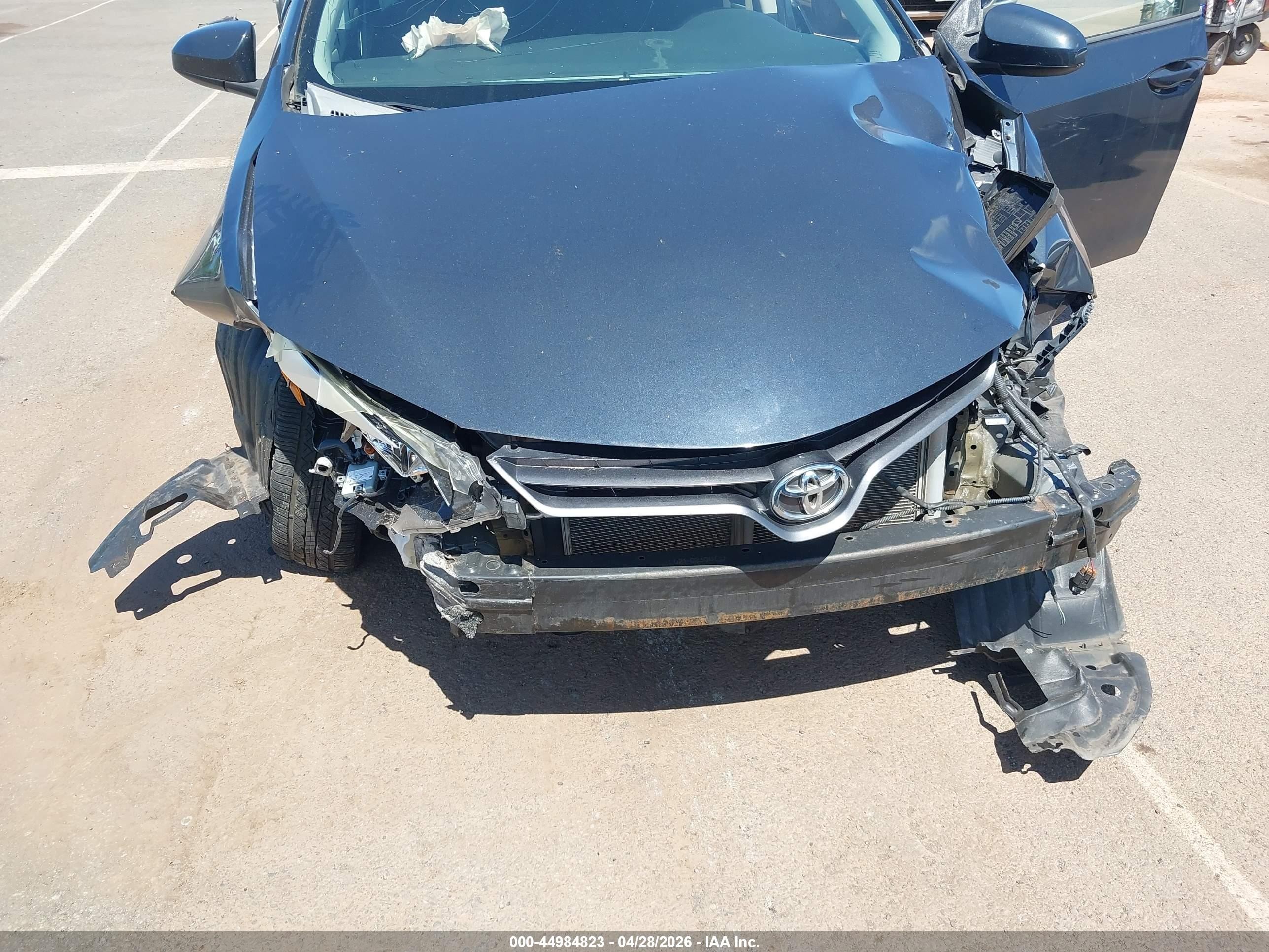 2015 Toyota Corolla Le/le Plus/le Premium Gray vin: 5YFBURHE7FP355599