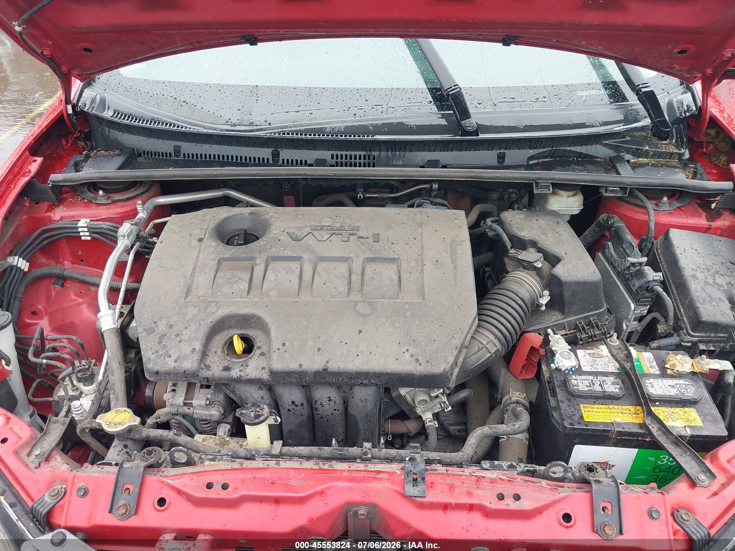 2015 Toyota Corolla Le Red vin: 5YFBURHE7FP359992
