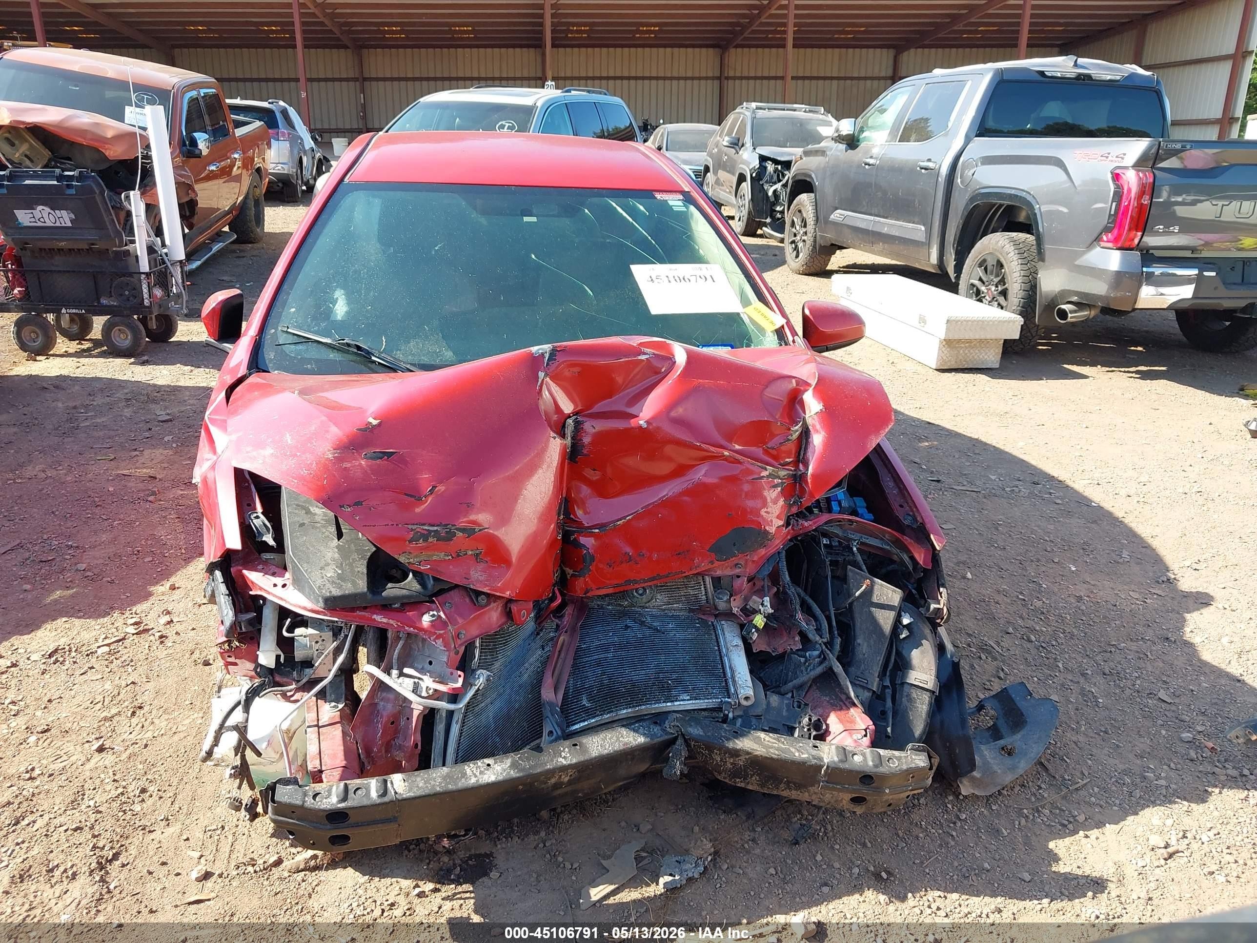 2016 Toyota Corolla Le Red vin: 5YFBURHE7GP405385