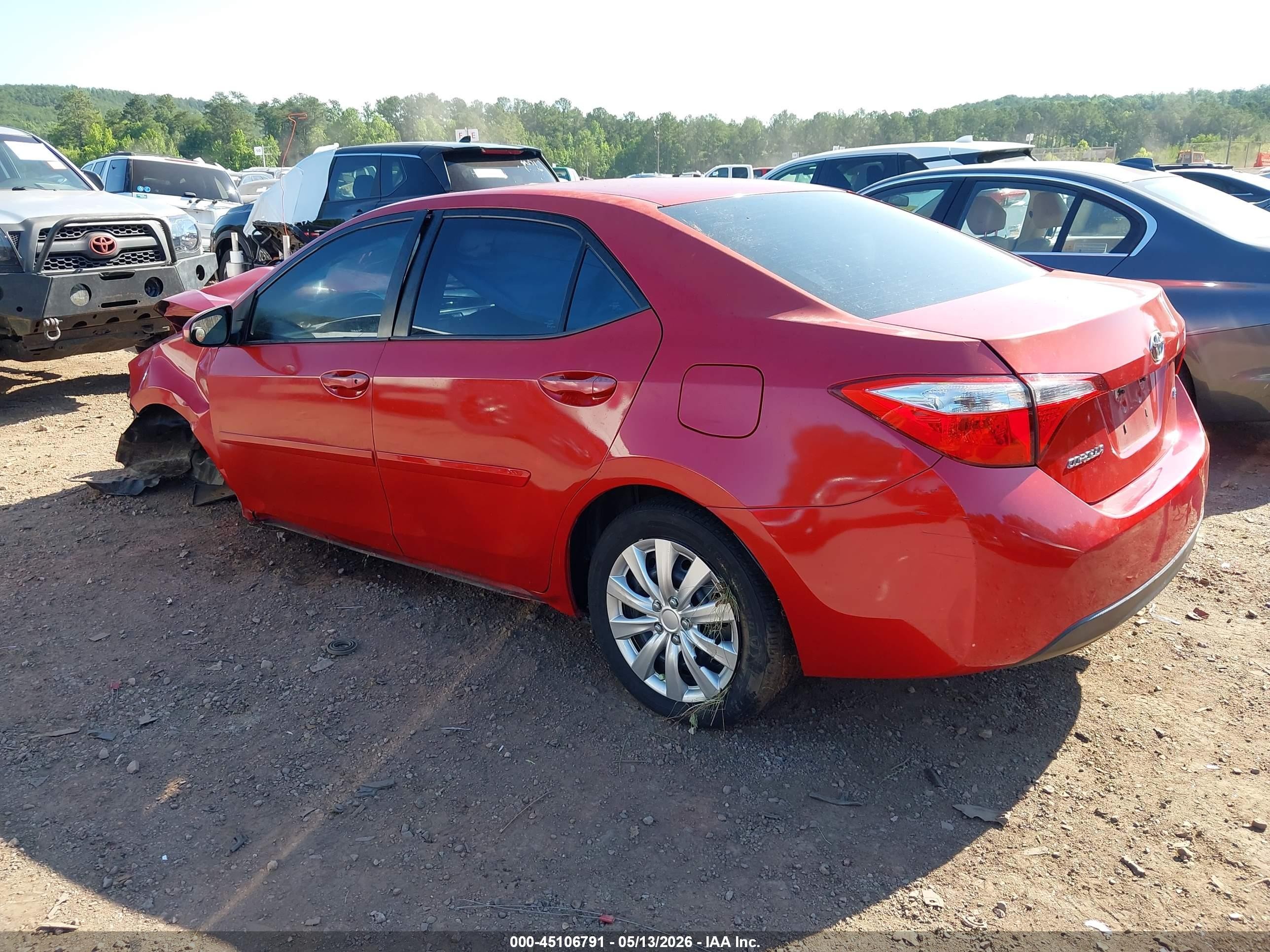 2016 Toyota Corolla Le Red vin: 5YFBURHE7GP405385