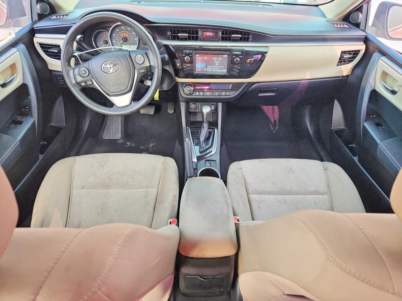 2016 Toyota Corolla Le Red vin: 5YFBURHE7GP418539